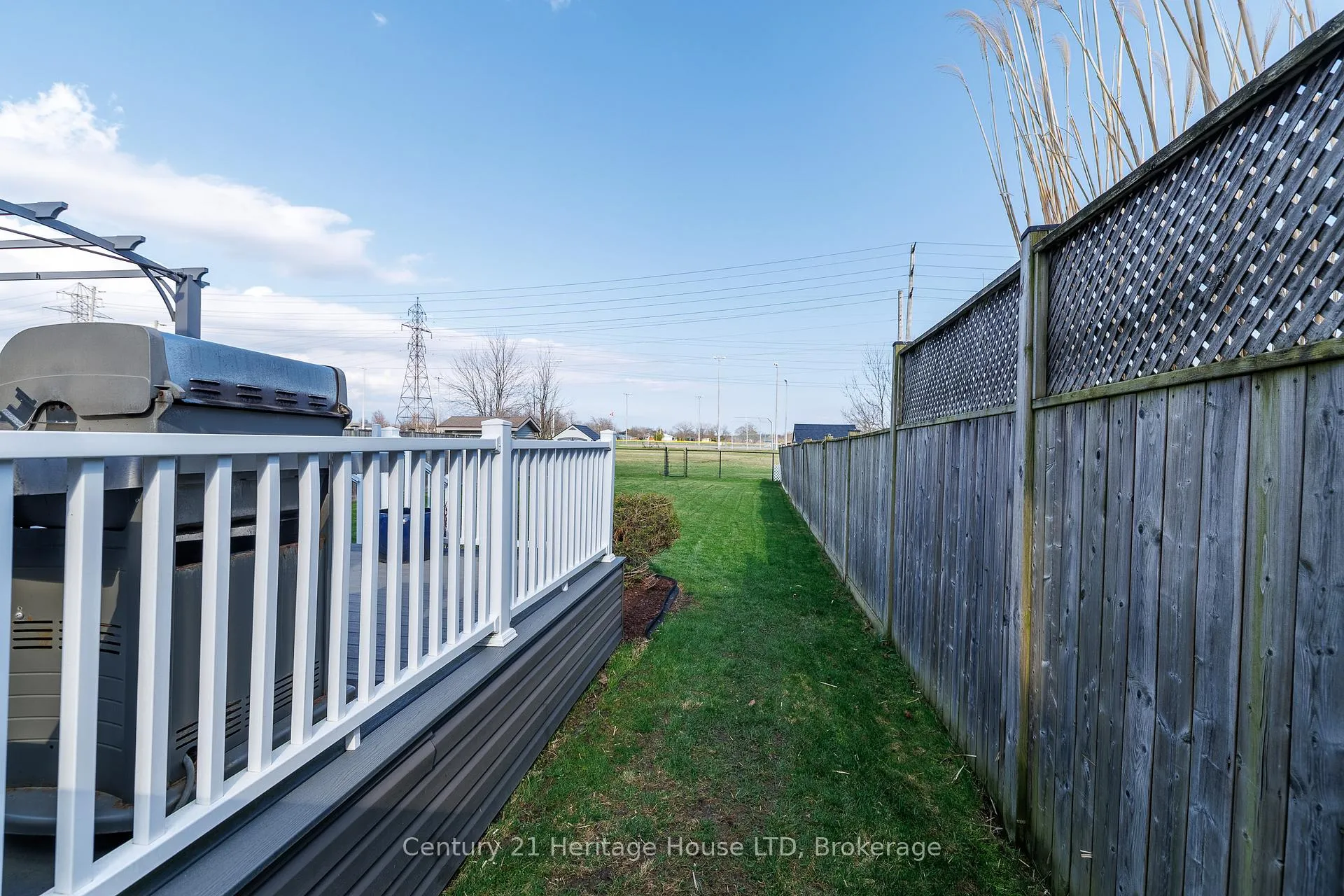 Photo 41 of 263 Empress Avenue, Welland, Lincoln/Crowland — HOMEH