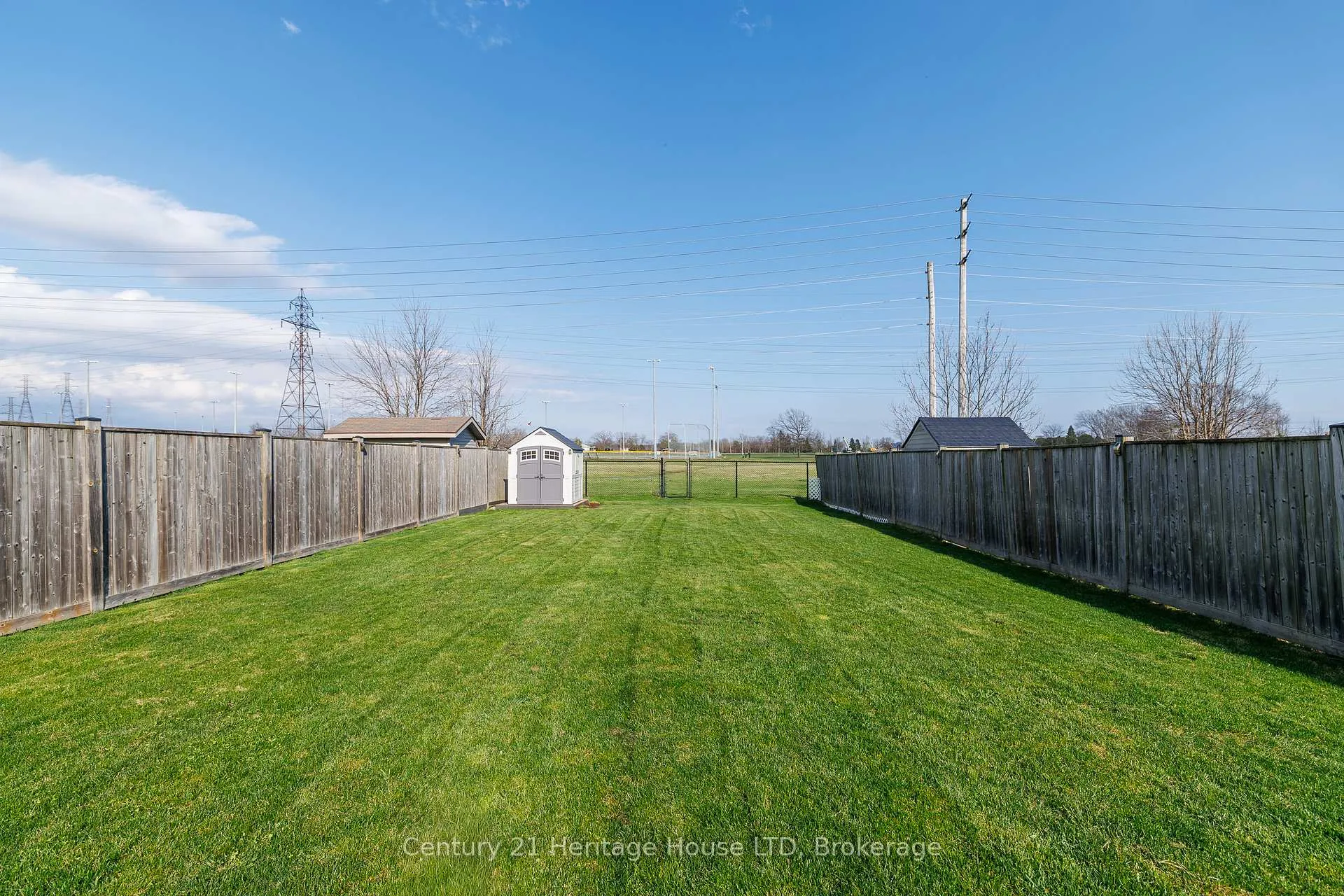 Photo 44 of 263 Empress Avenue, Welland, Lincoln/Crowland — HOMEH