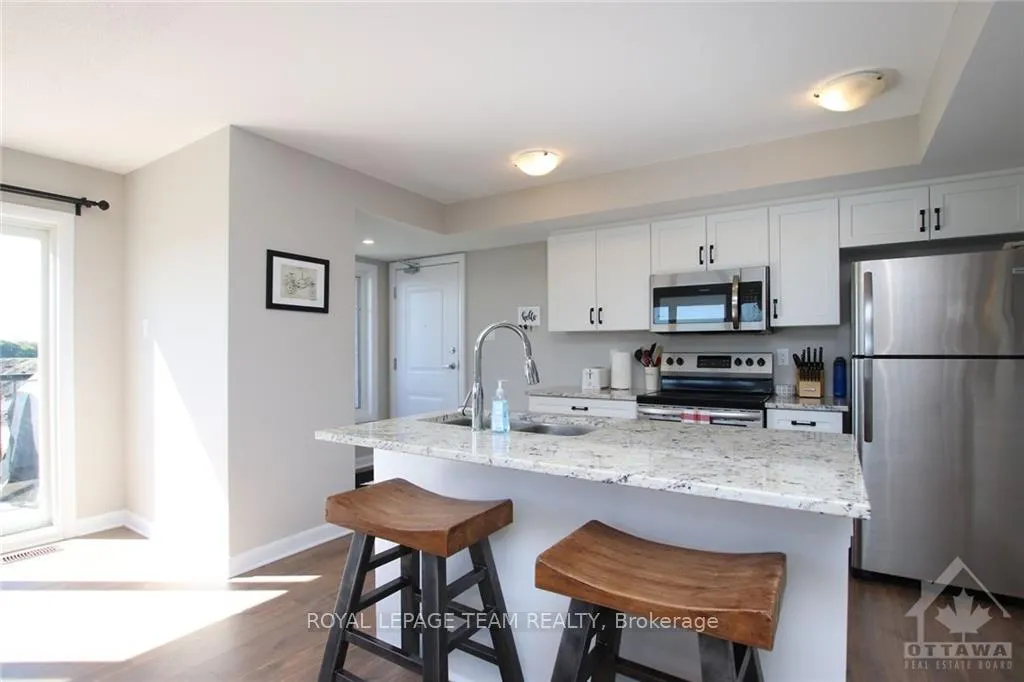 Photo 5 of 60 Affinity Private, Ottawa, Barrhaven - Heritage Park — HOMEH