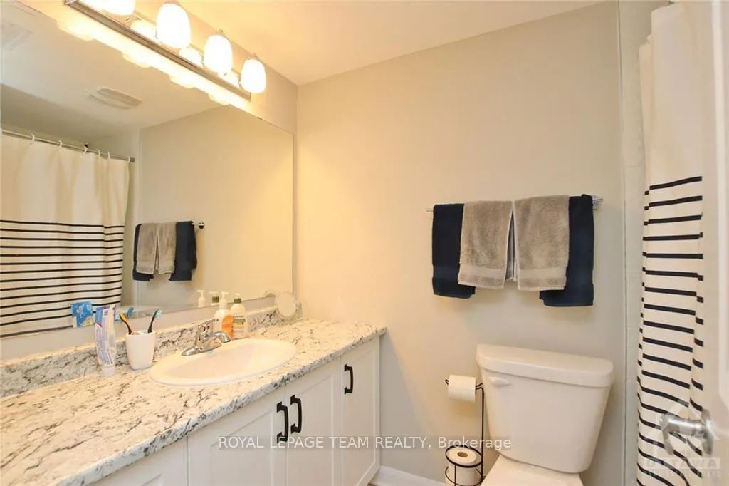 Photo 16 of 60 Affinity Private, Ottawa, Barrhaven - Heritage Park — HOMEH