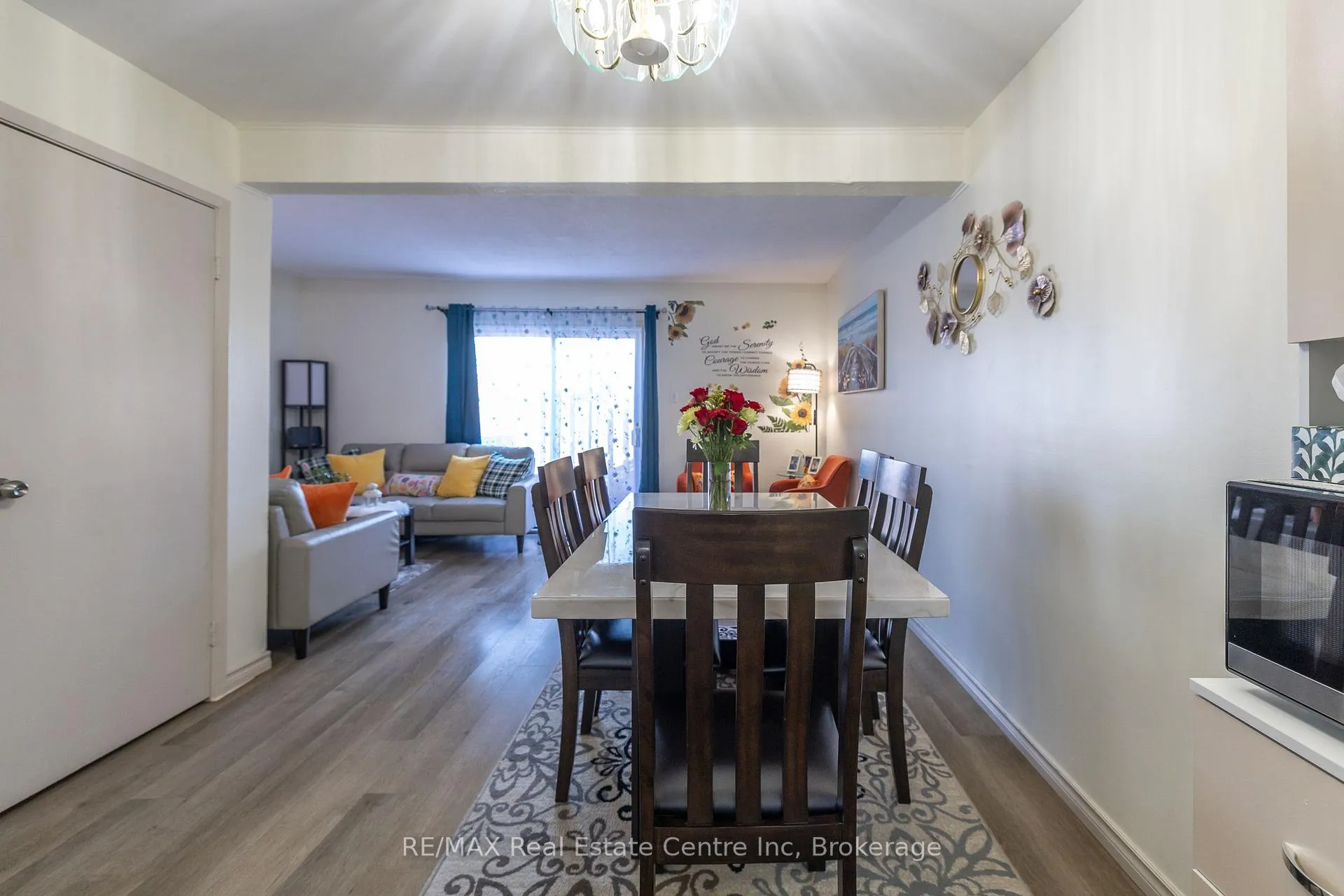 Photo 9 of Unit 247, 31 Greengate Road, Guelph, Junction/Onward Willow — HOMEH