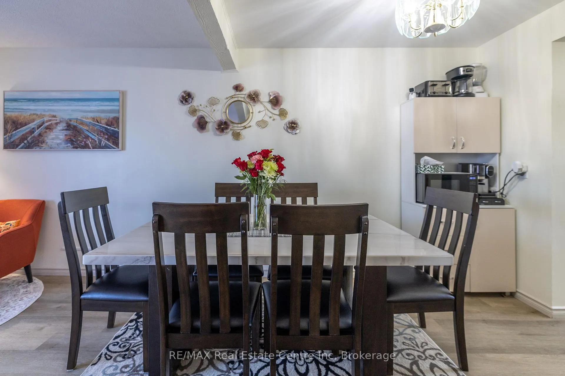 Photo 10 of Unit 247, 31 Greengate Road, Guelph, Junction/Onward Willow — HOMEH