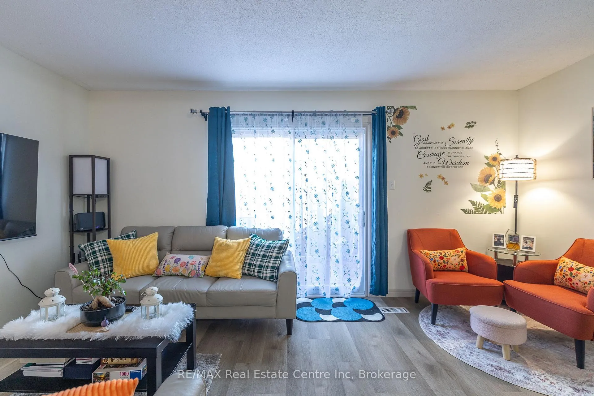 Photo 12 of Unit 247, 31 Greengate Road, Guelph, Junction/Onward Willow — HOMEH