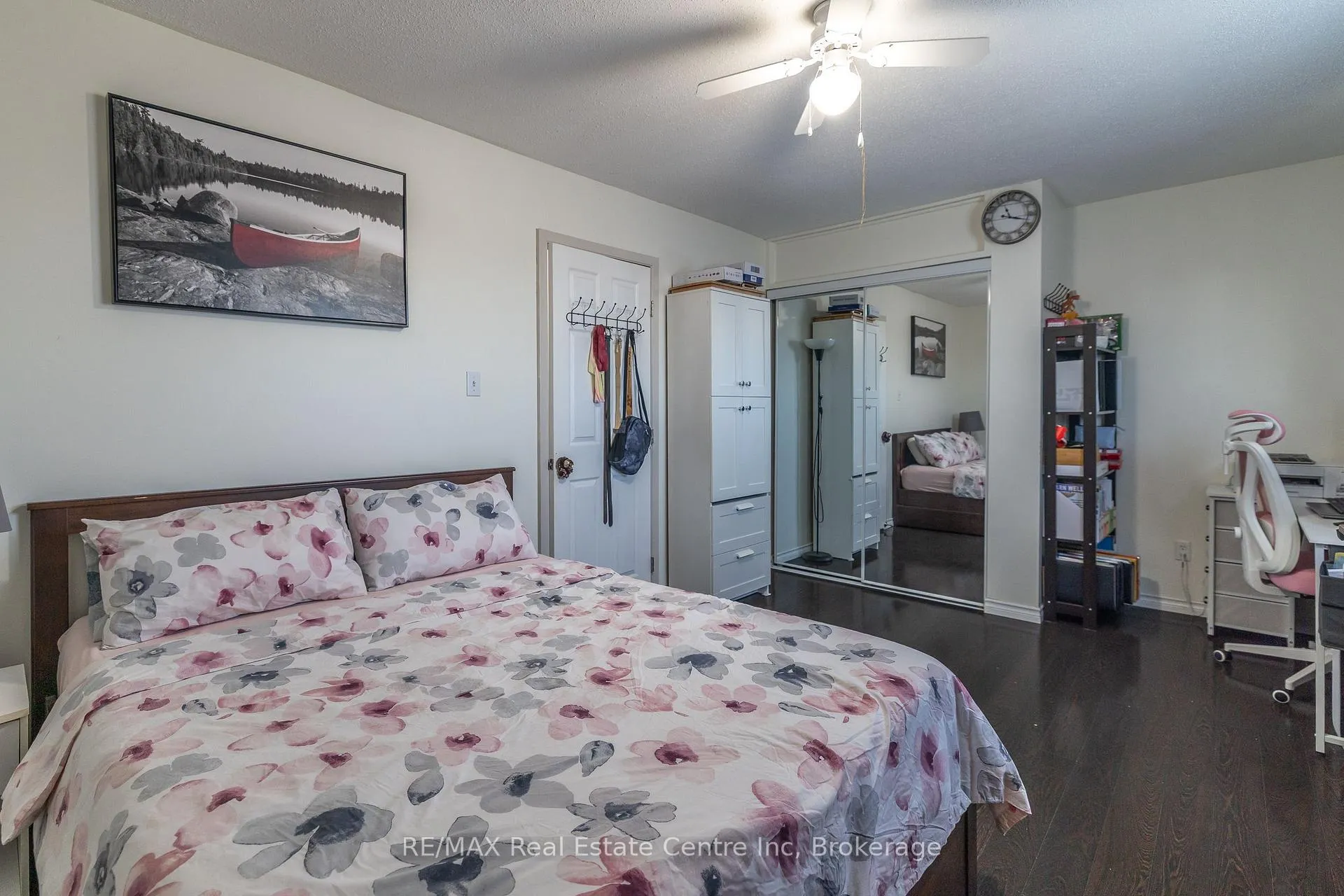 Photo 17 of Unit 247, 31 Greengate Road, Guelph, Junction/Onward Willow — HOMEH