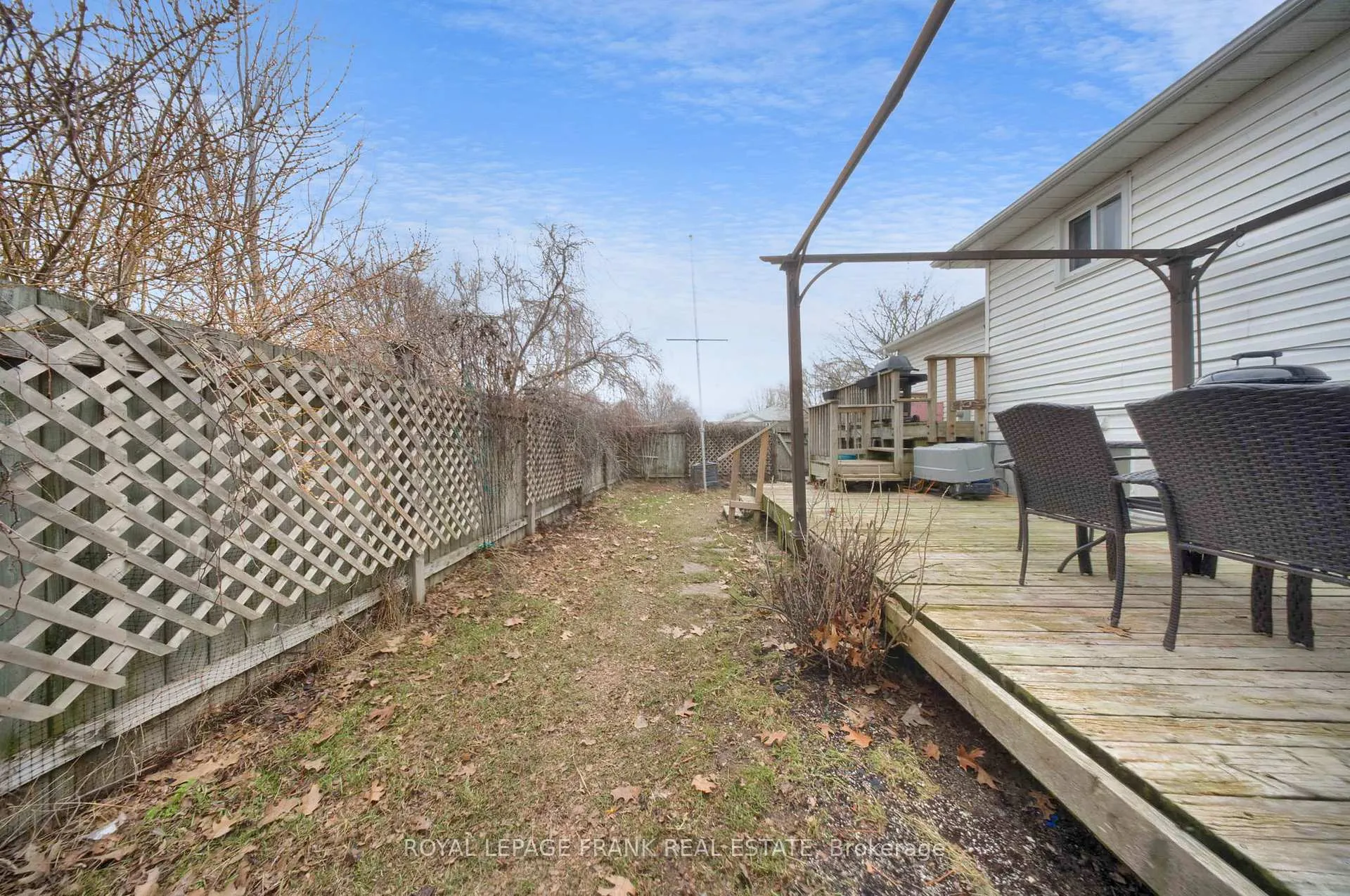 Photo 31 of 2 Fairbairn Court, Clarington, Bowmanville — HOMEH