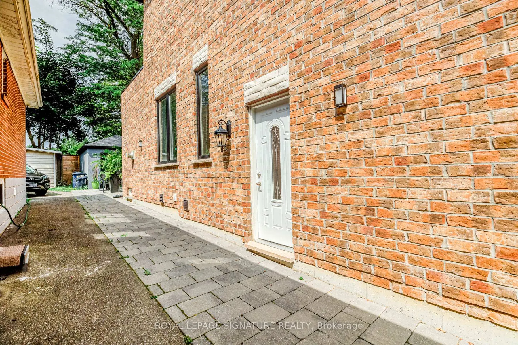Photo 5 of Unit Bsmt, 36 Roxaline Street, Etobicoke, Humber Heights — HOMEH