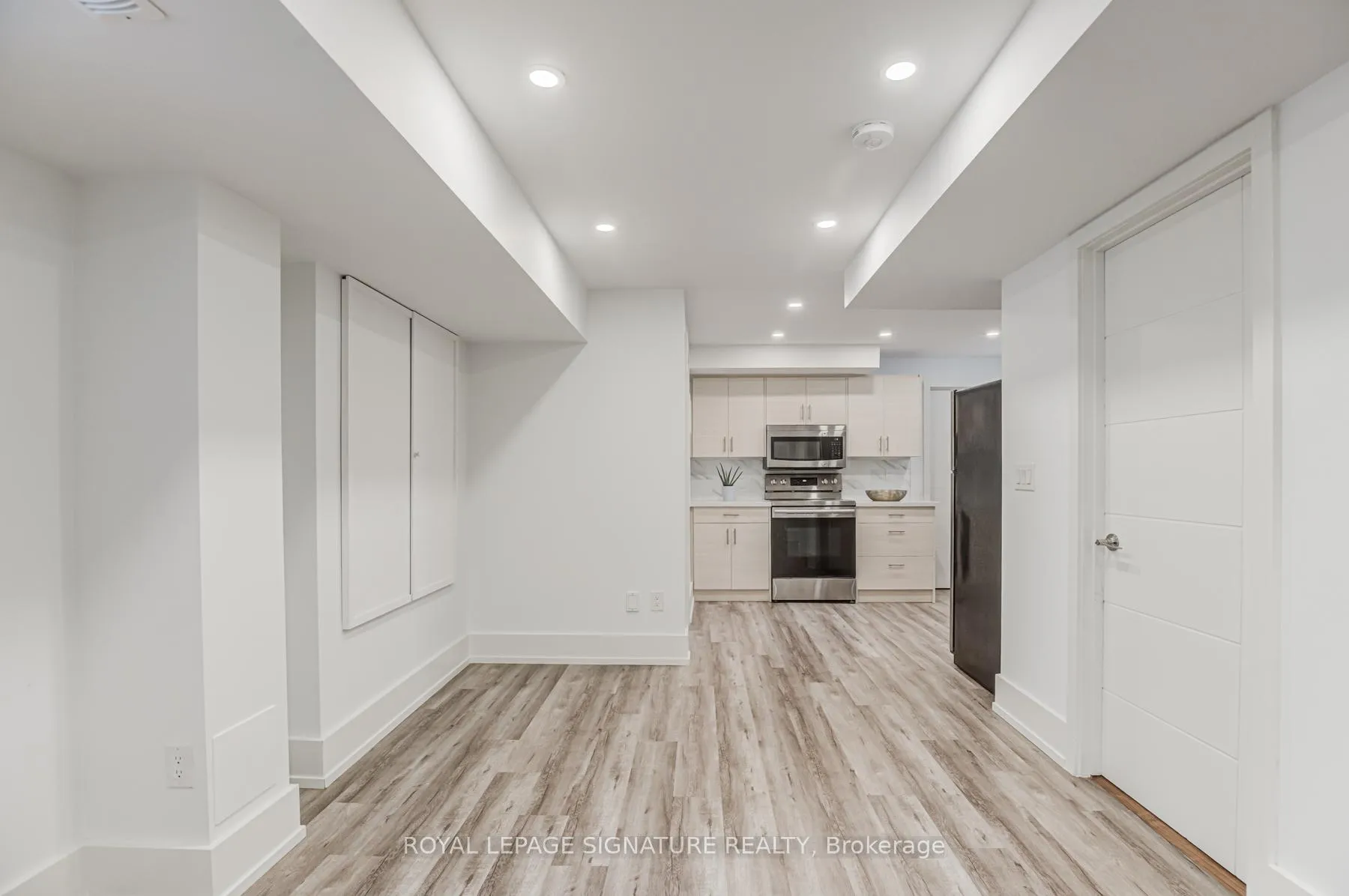 Photo 12 of Unit Bsmt, 36 Roxaline Street, Etobicoke, Humber Heights — HOMEH