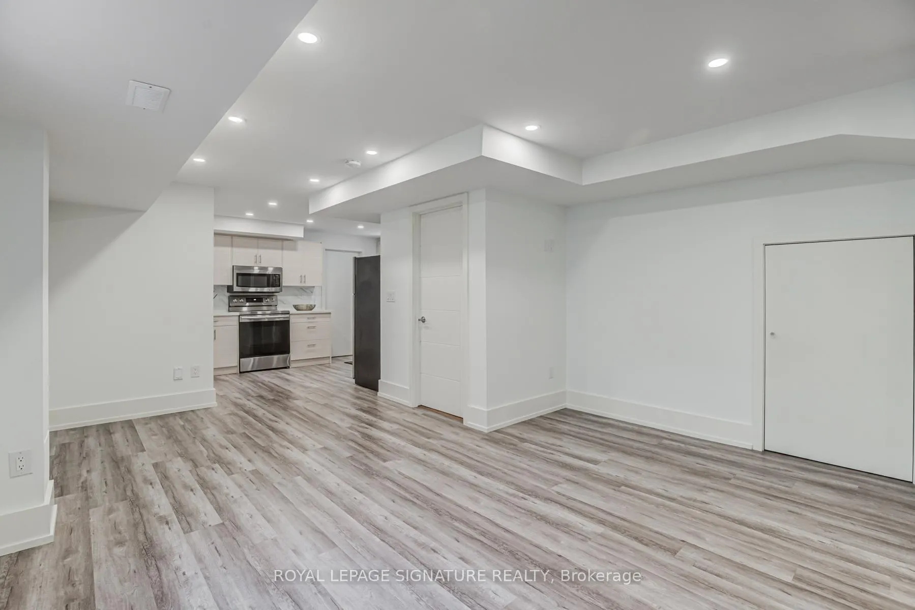 Photo 16 of Unit Bsmt, 36 Roxaline Street, Etobicoke, Humber Heights — HOMEH