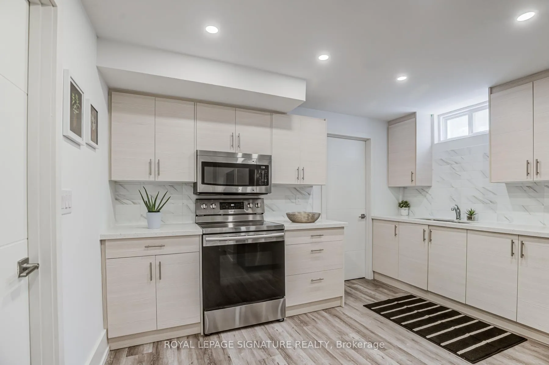 Photo 20 of Unit Bsmt, 36 Roxaline Street, Etobicoke, Humber Heights — HOMEH