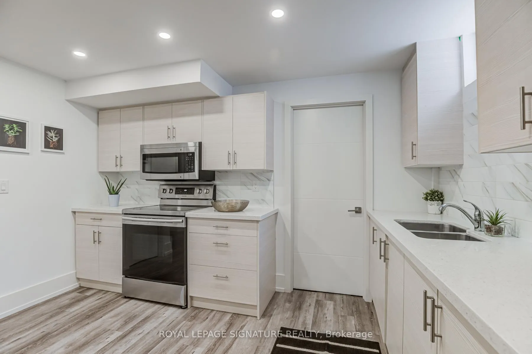Photo 22 of Unit Bsmt, 36 Roxaline Street, Etobicoke, Humber Heights — HOMEH
