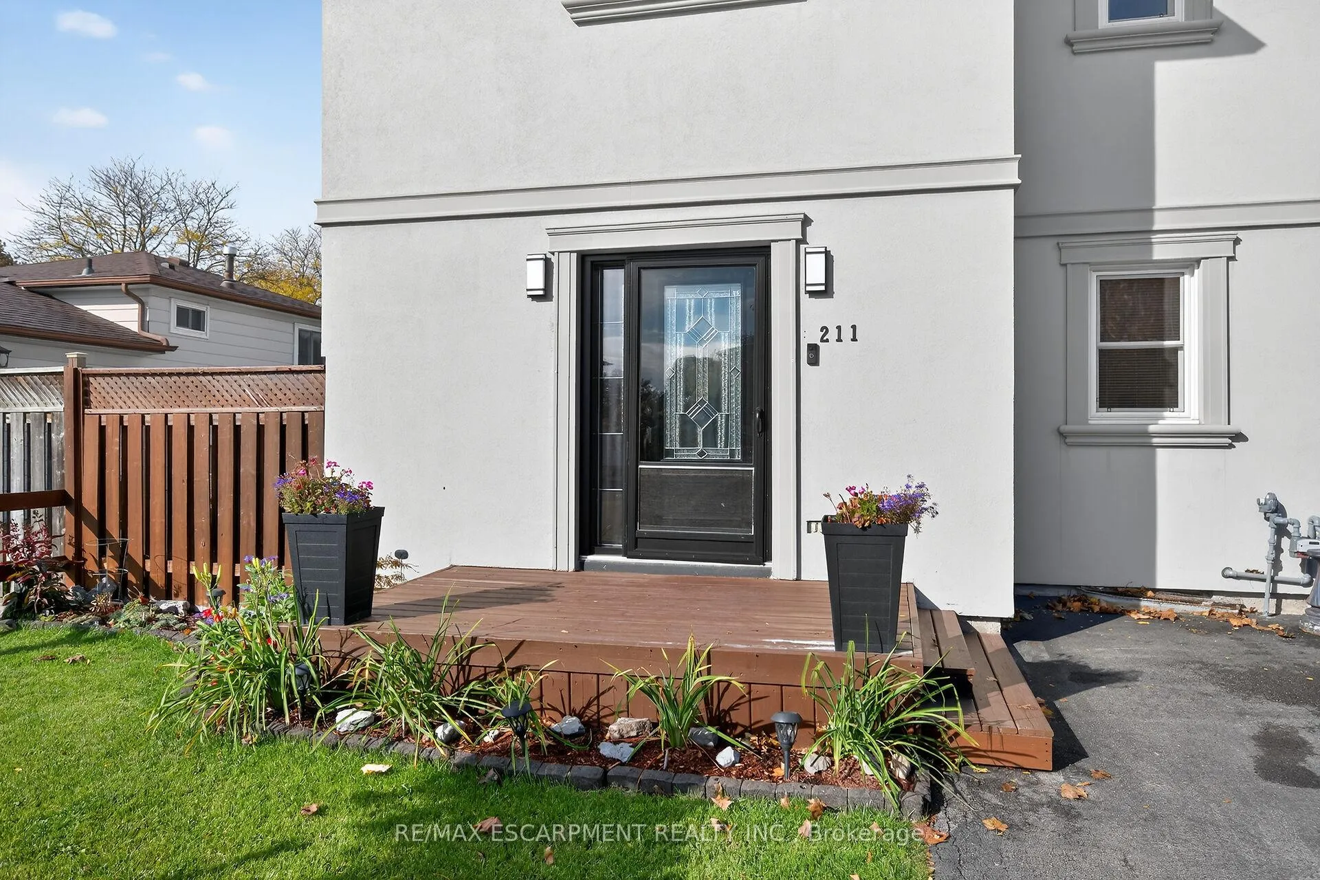 Photo 4 of 211 Birchcliffe Crescent, Hamilton, Berrisfield — HOMEH