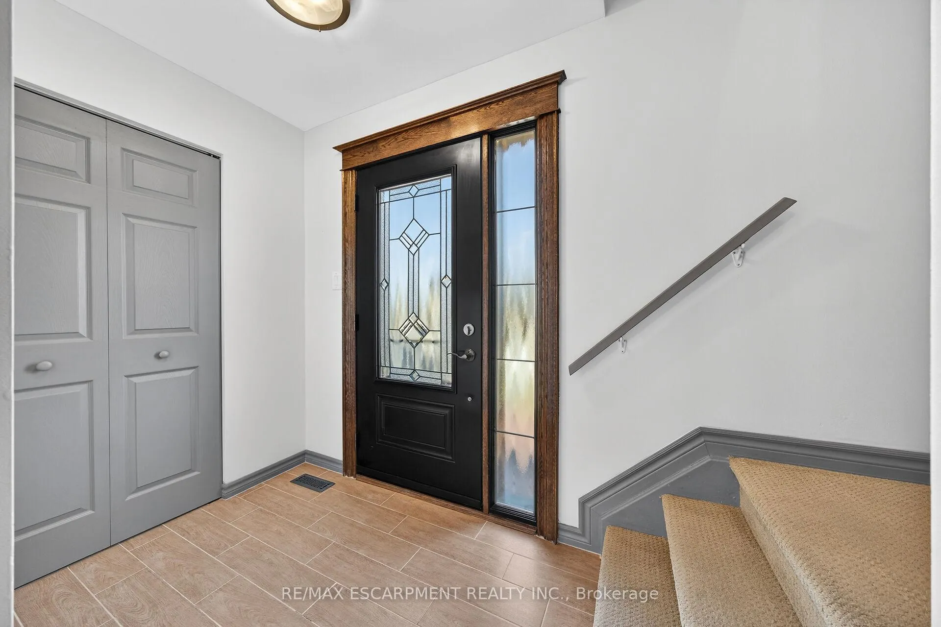 Photo 5 of 211 Birchcliffe Crescent, Hamilton, Berrisfield — HOMEH