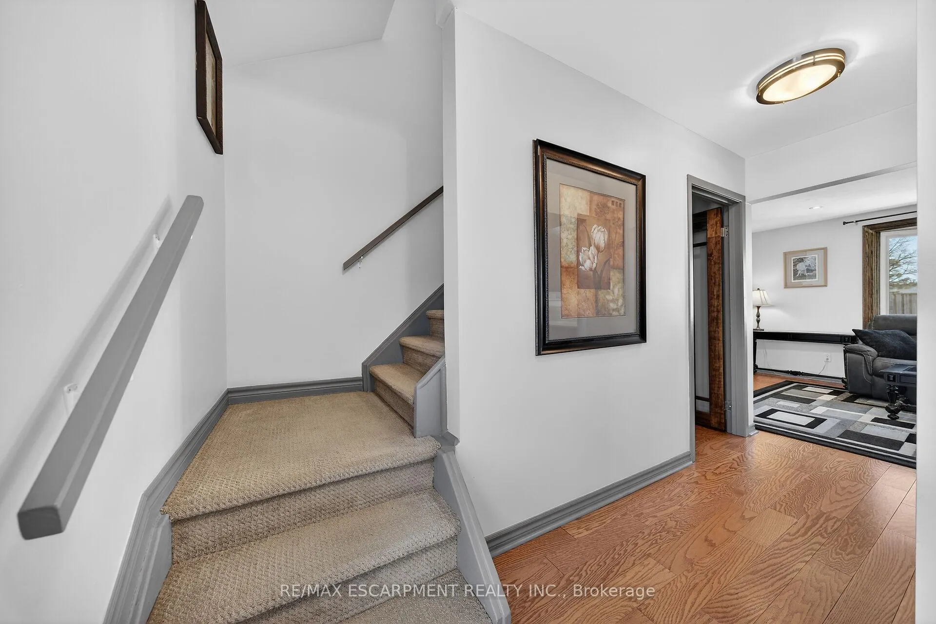 Photo 6 of 211 Birchcliffe Crescent, Hamilton, Berrisfield — HOMEH