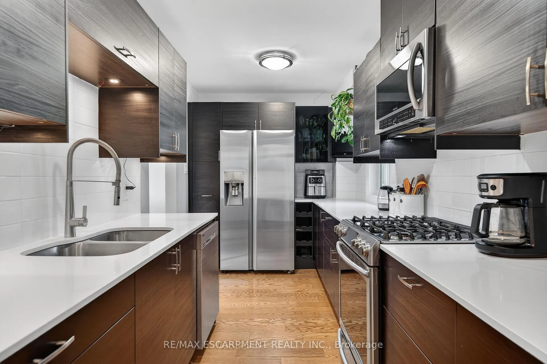Photo 9 of 211 Birchcliffe Crescent, Hamilton, Berrisfield — HOMEH