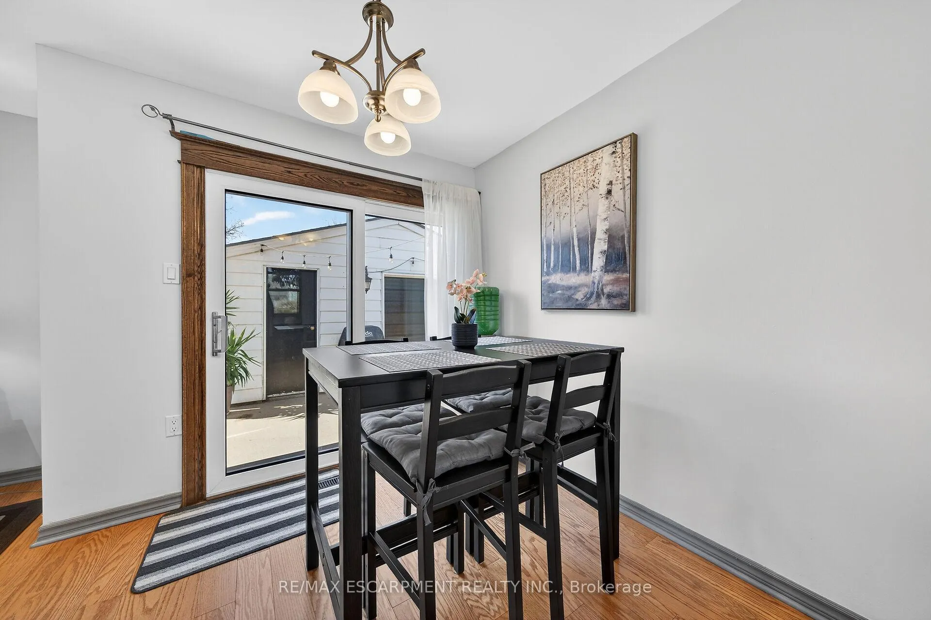 Photo 16 of 211 Birchcliffe Crescent, Hamilton, Berrisfield — HOMEH