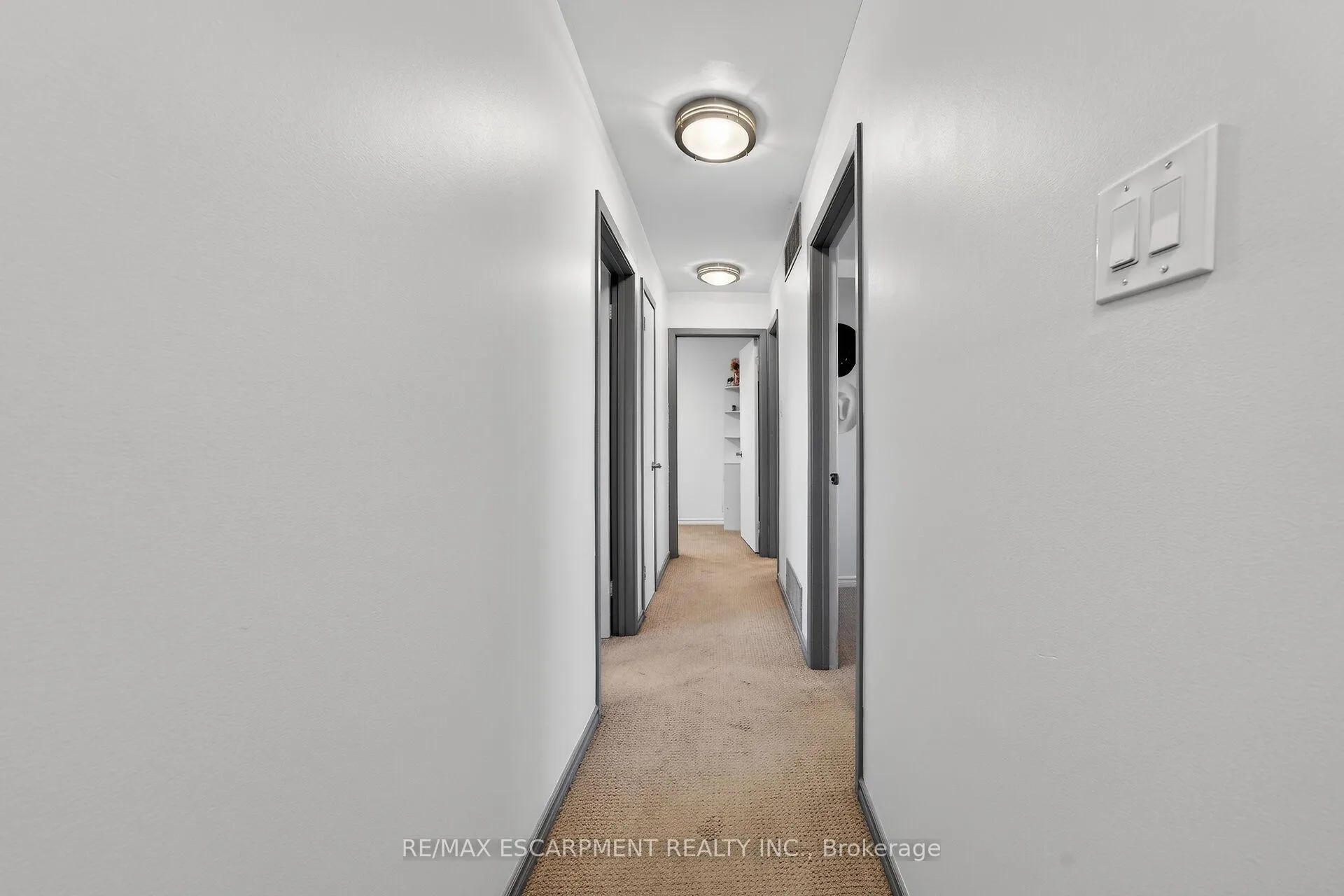 Photo 22 of 211 Birchcliffe Crescent, Hamilton, Berrisfield — HOMEH