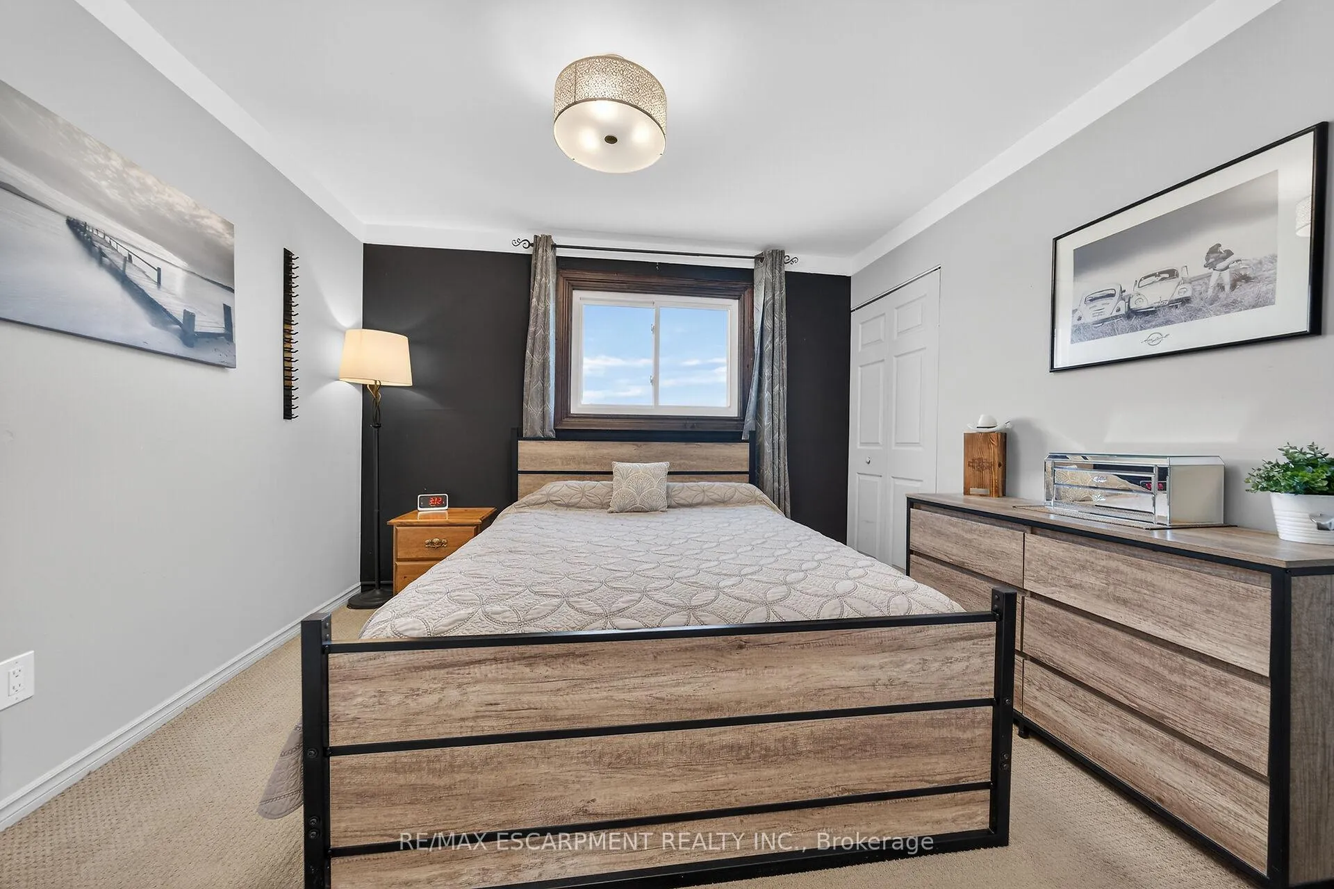 Photo 23 of 211 Birchcliffe Crescent, Hamilton, Berrisfield — HOMEH