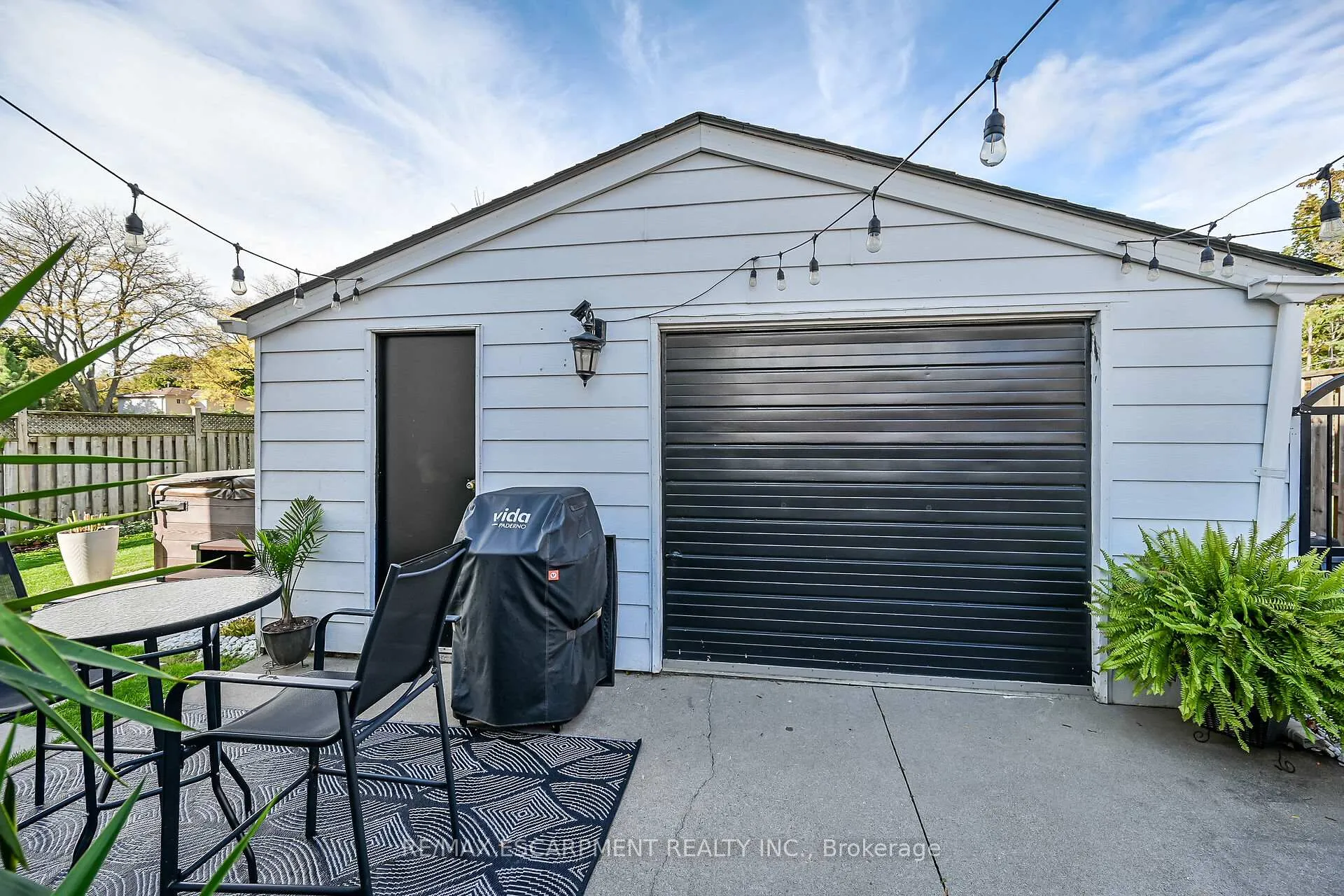 Photo 41 of 211 Birchcliffe Crescent, Hamilton, Berrisfield — HOMEH