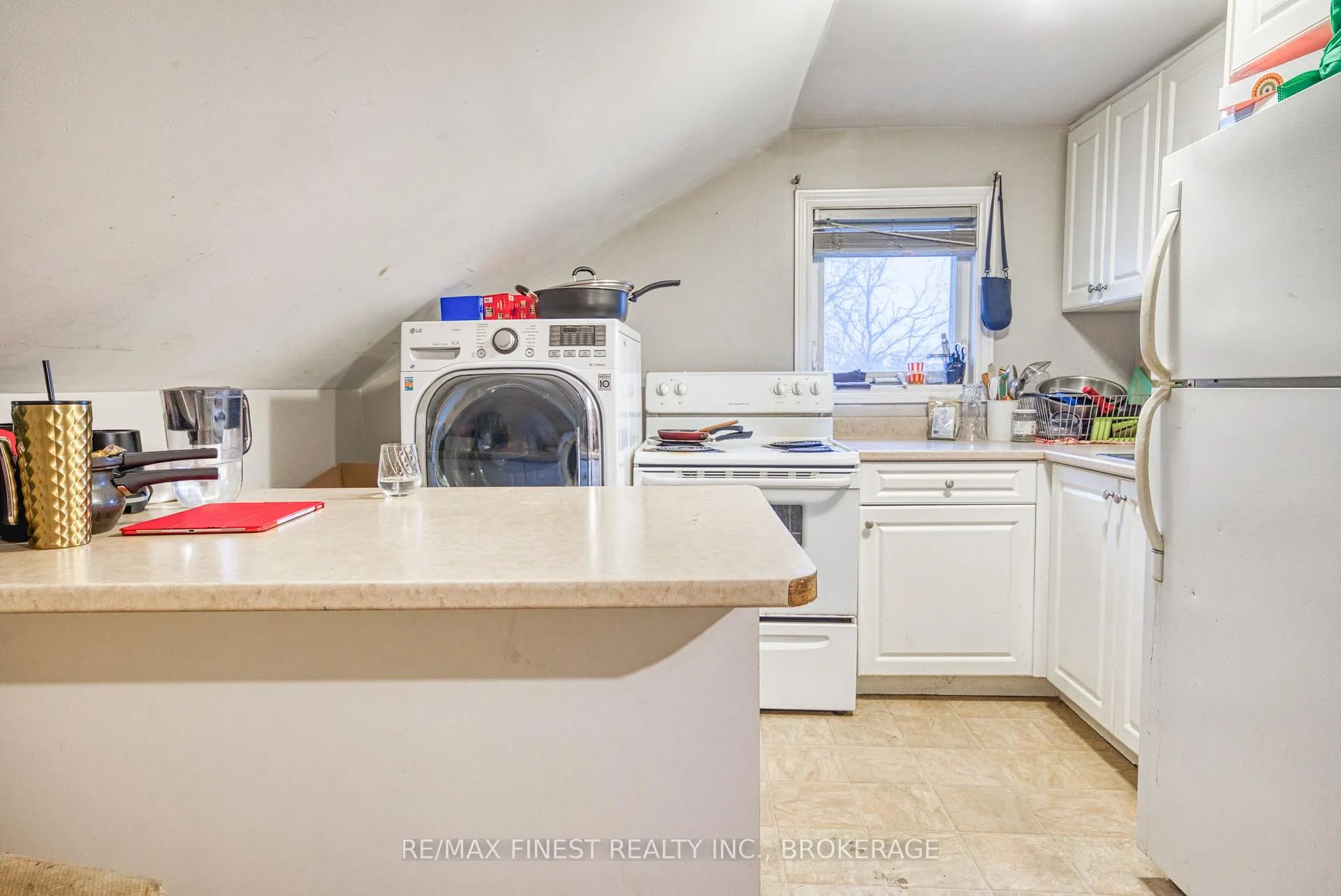 Photo 15 of 1348 Princess Street, Kingston, West of Sir John A. Blvd — HOMEH