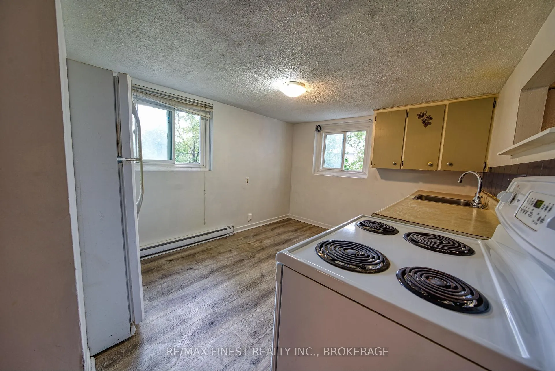 Photo 25 of 1348 Princess Street, Kingston, West of Sir John A. Blvd — HOMEH