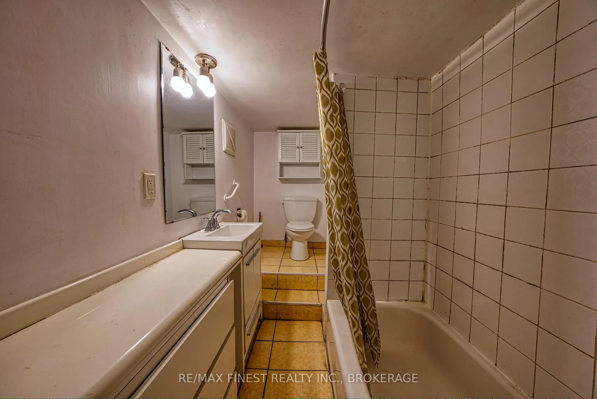 Photo 31 of 1348 Princess Street, Kingston, West of Sir John A. Blvd — HOMEH