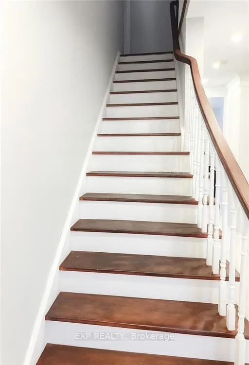 Photo 7 of Unit Upper, 235 Pineland Court, Waterloo — HOMEH