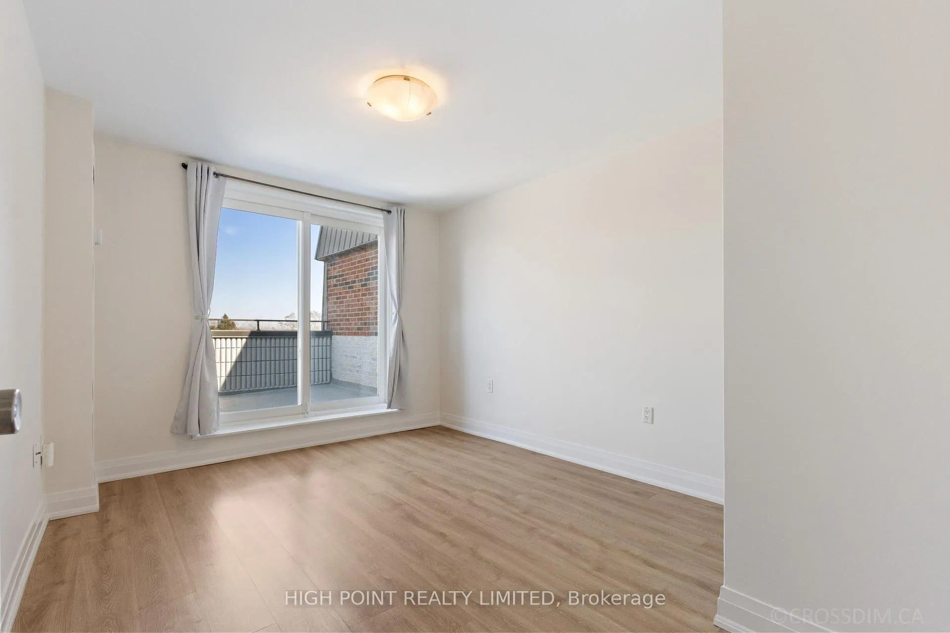 Photo 10 of Unit 356, 16 Elgin Street, Markham, Thornhill — HOMEH