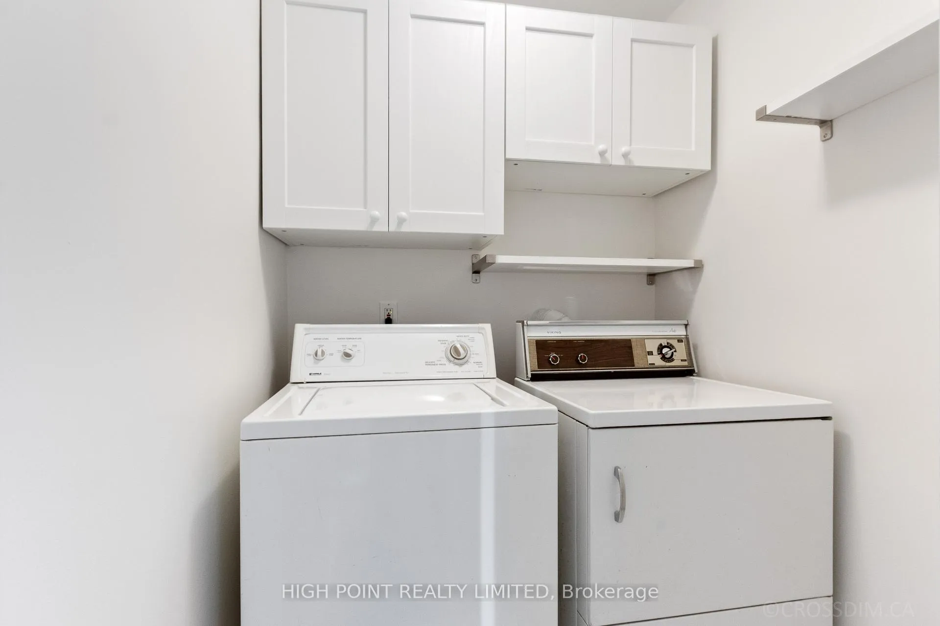 Photo 16 of Unit 356, 16 Elgin Street, Markham, Thornhill — HOMEH