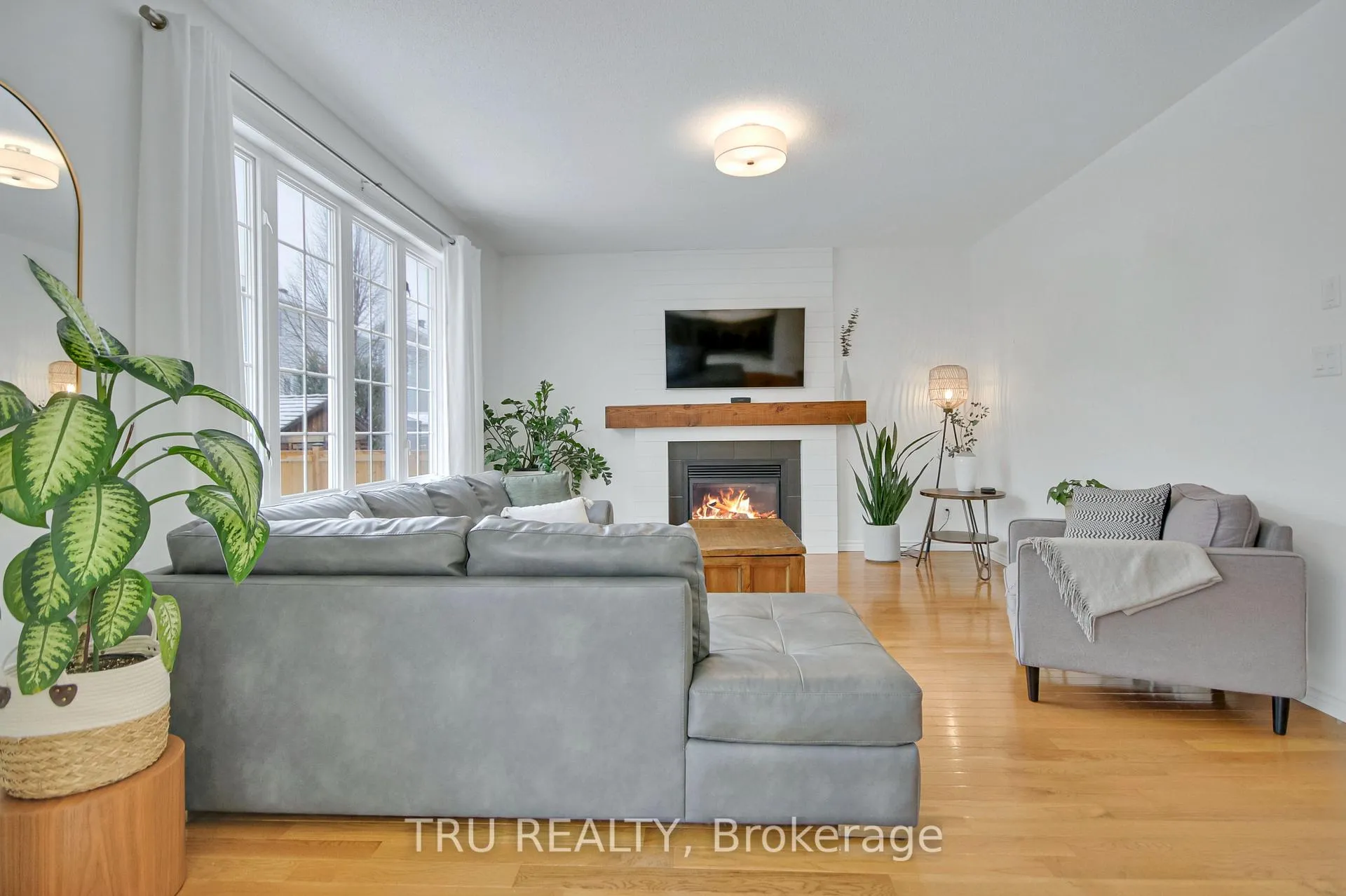 Photo 6 of 320 Eckerson Avenue, Ottawa, Stittsville (South) — HOMEH