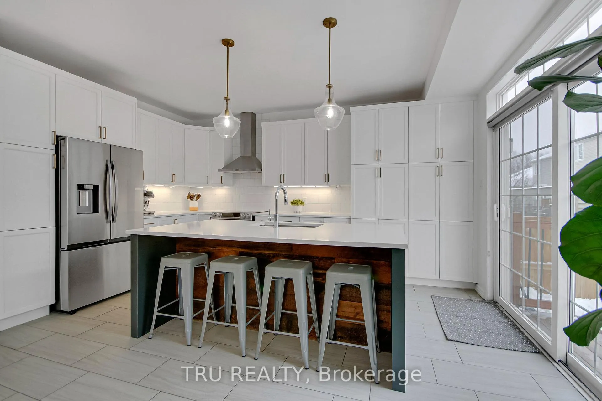 Photo 11 of 320 Eckerson Avenue, Ottawa, Stittsville (South) — HOMEH