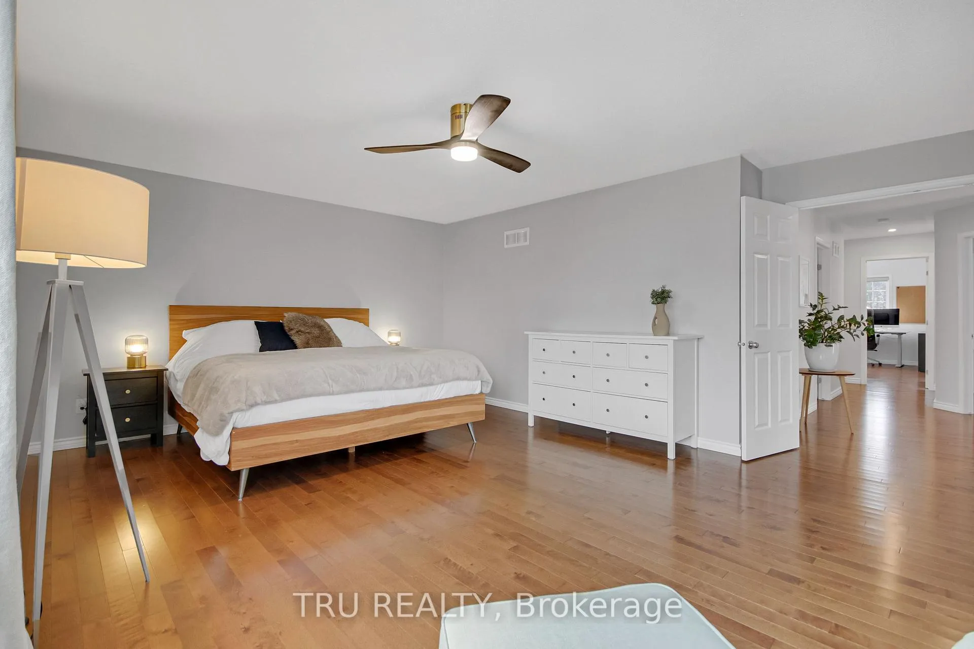 Photo 19 of 320 Eckerson Avenue, Ottawa, Stittsville (South) — HOMEH