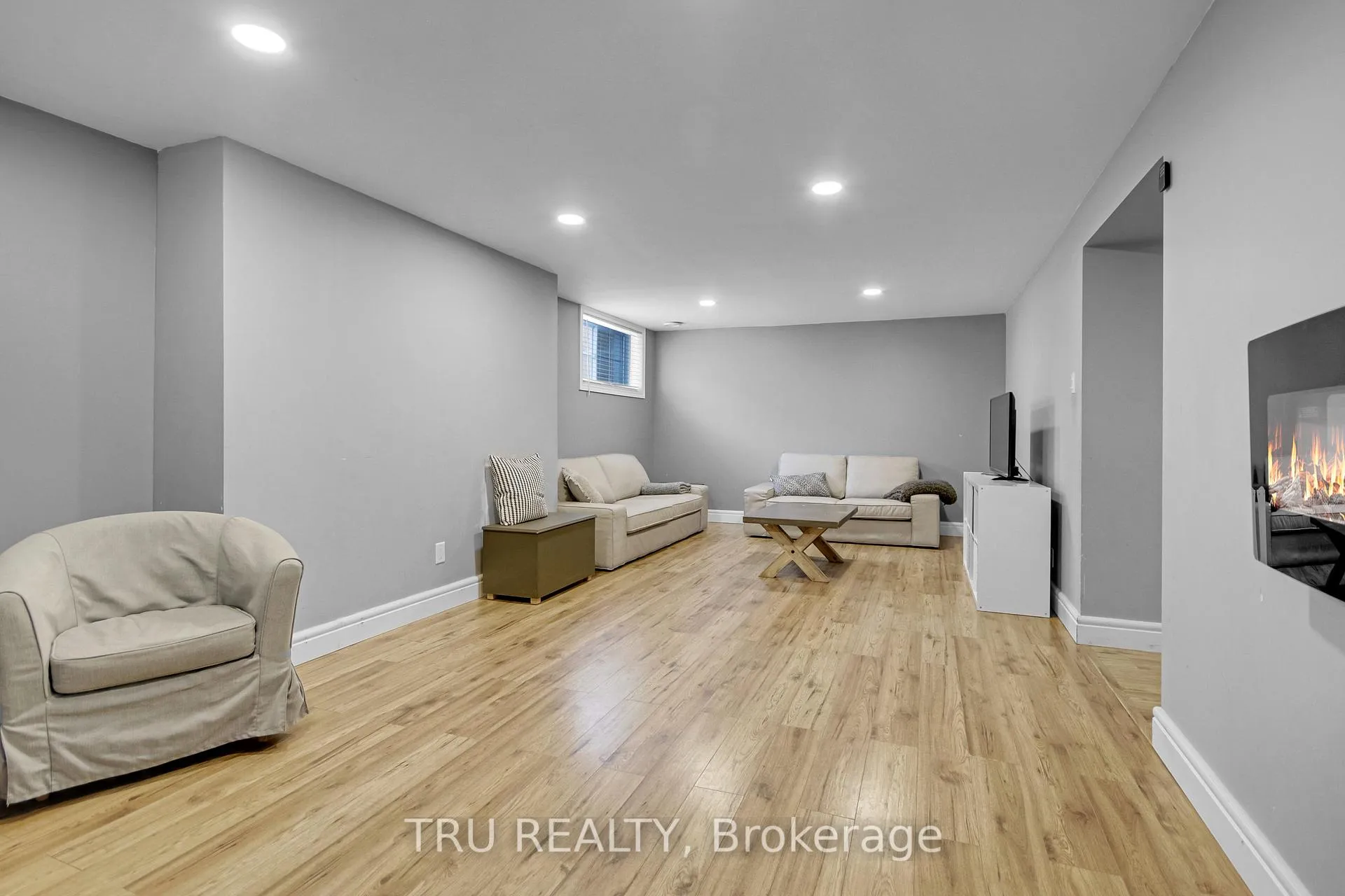 Photo 32 of 320 Eckerson Avenue, Ottawa, Stittsville (South) — HOMEH