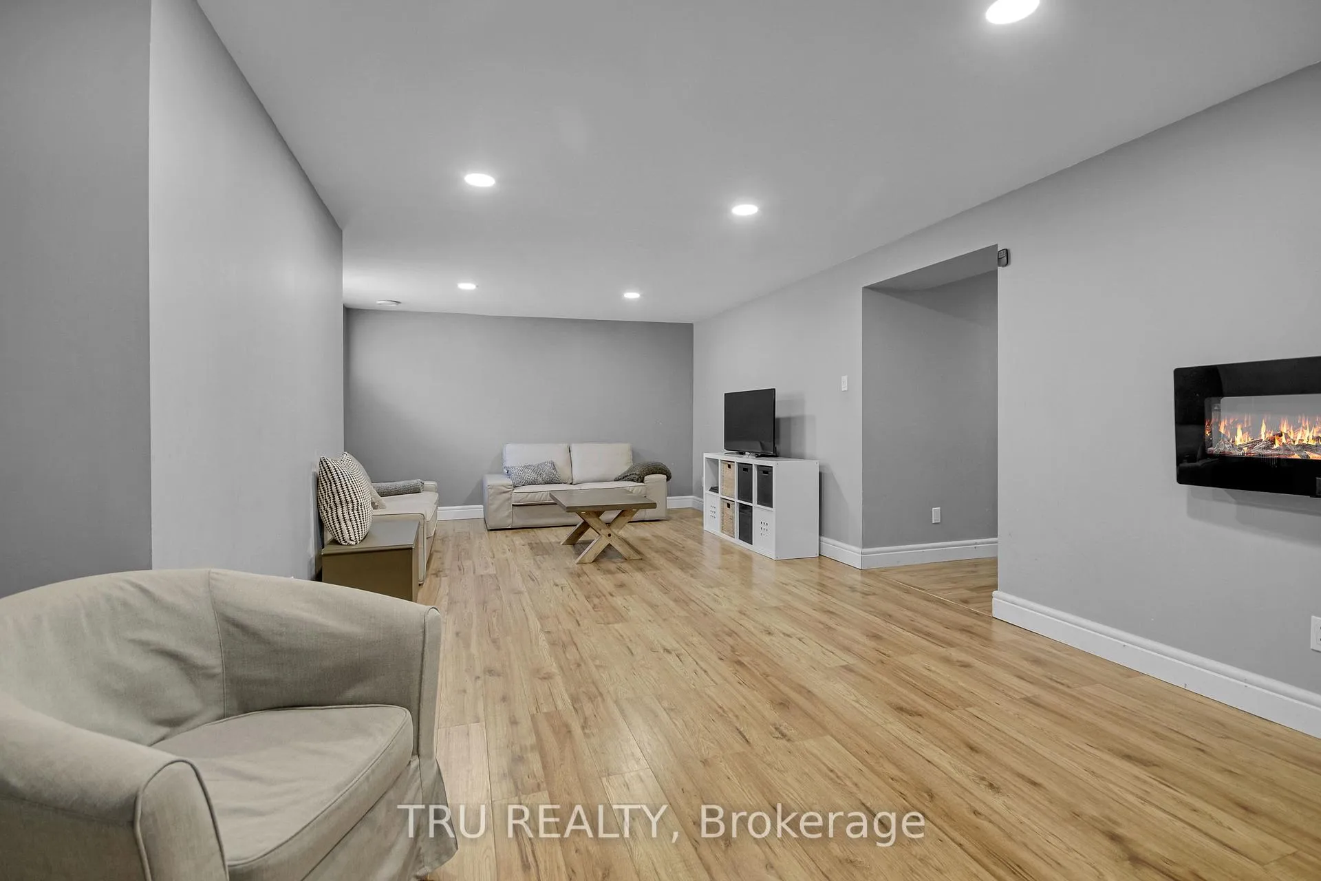 Photo 33 of 320 Eckerson Avenue, Ottawa, Stittsville (South) — HOMEH