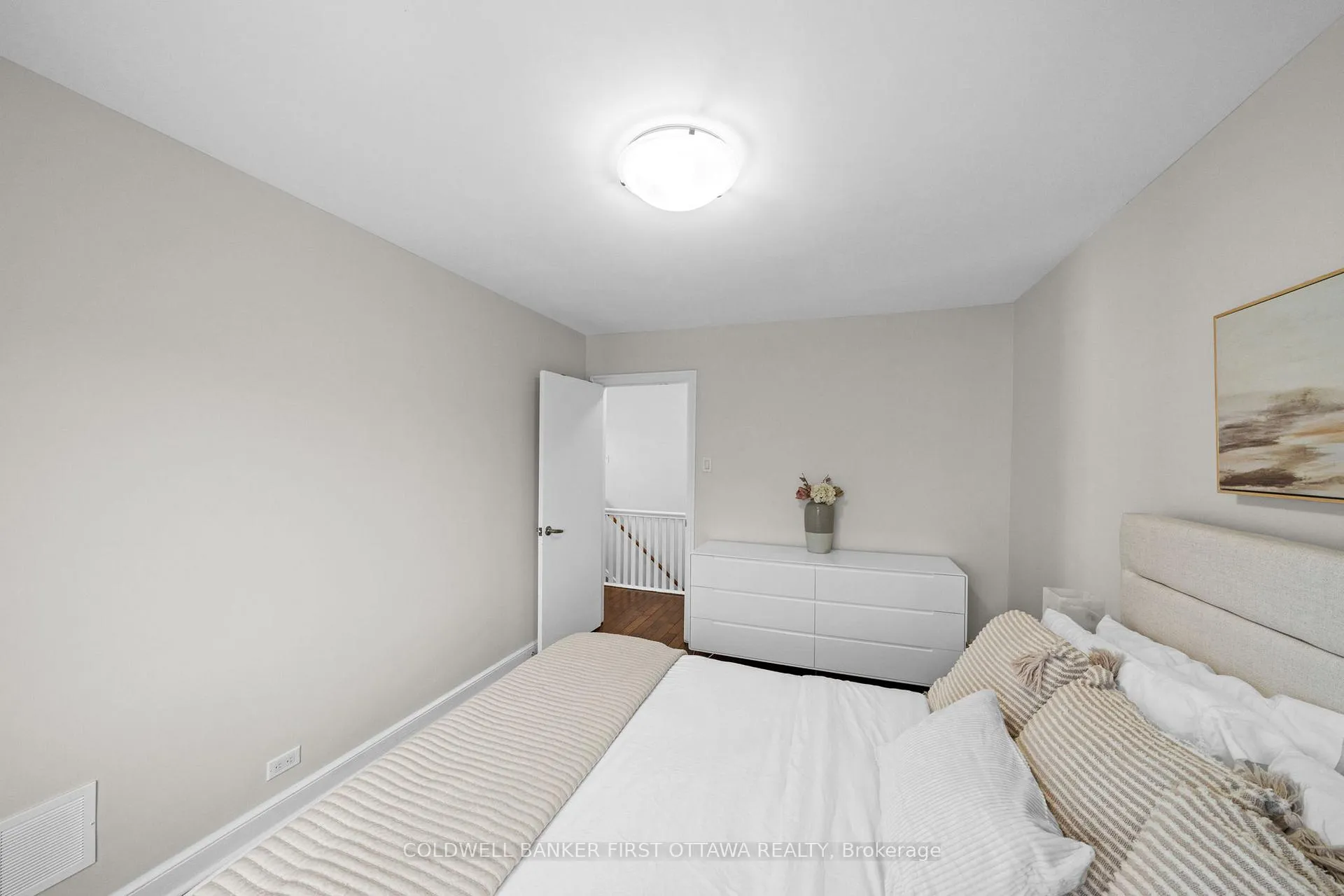 Photo 20 of 12 Stevenson Avenue, Ottawa, Carlington — HOMEH