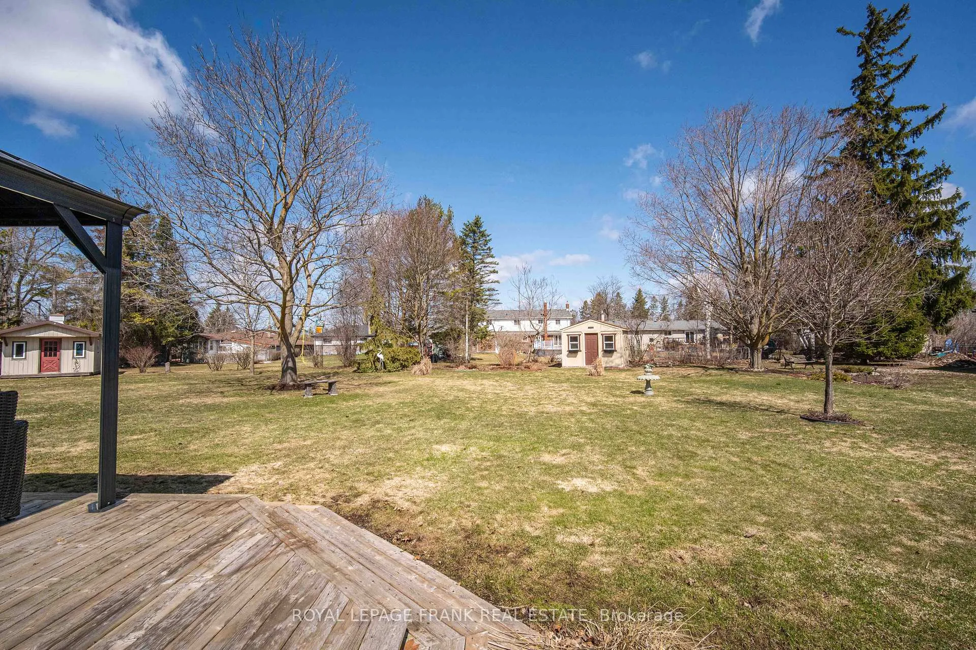Photo 34 of 832 Parkhill Road W, Peterborough, Monaghan Ward 2 — HOMEH