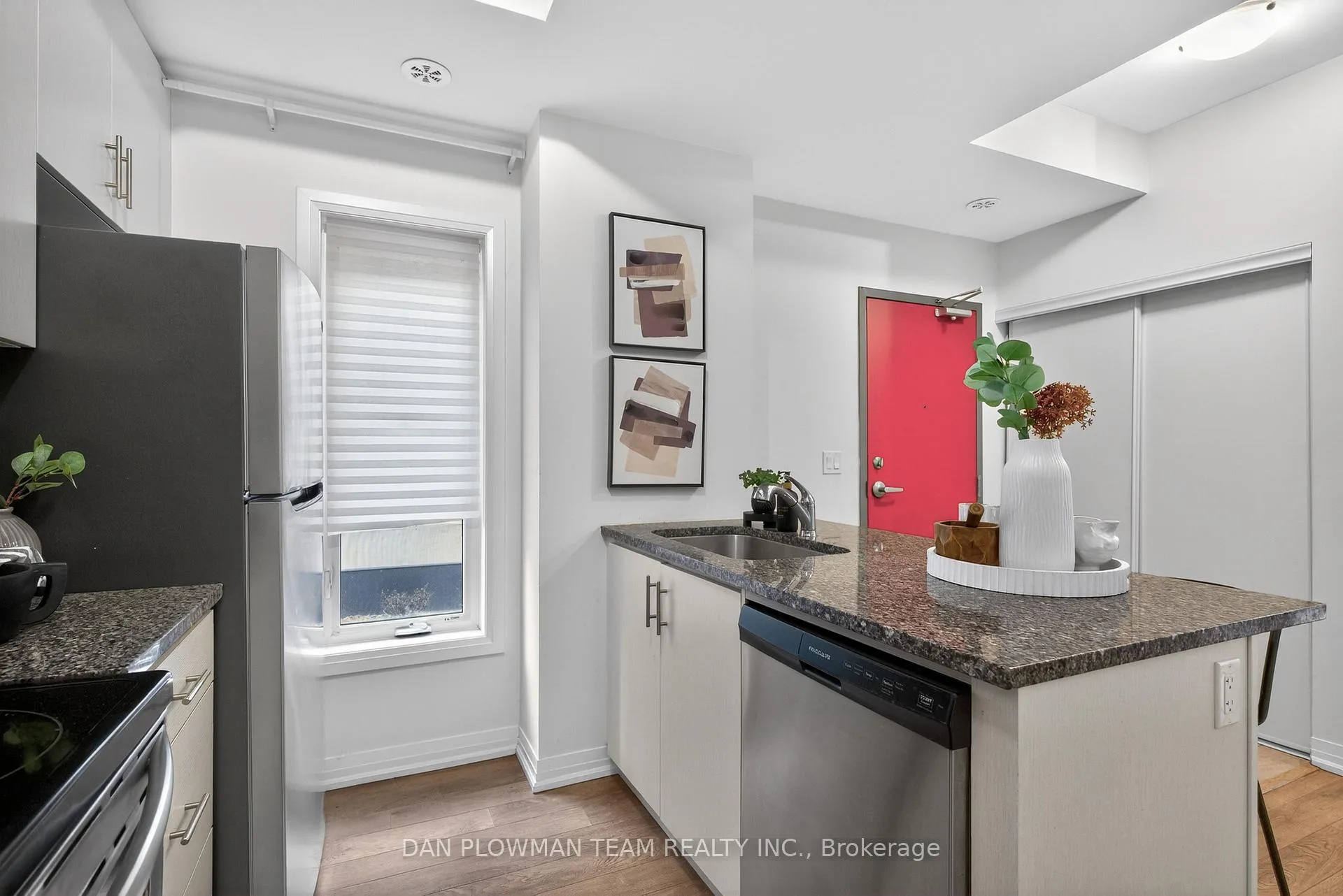 Photo 10 of Unit 1001, 2635 William Jackson Drive, Pickering, Duffin Heights — HOMEH