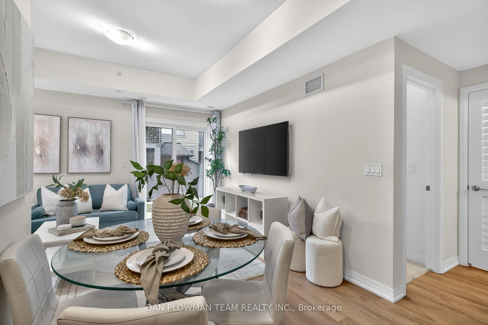 Photo 13 of Unit 1001, 2635 William Jackson Drive, Pickering, Duffin Heights — HOMEH