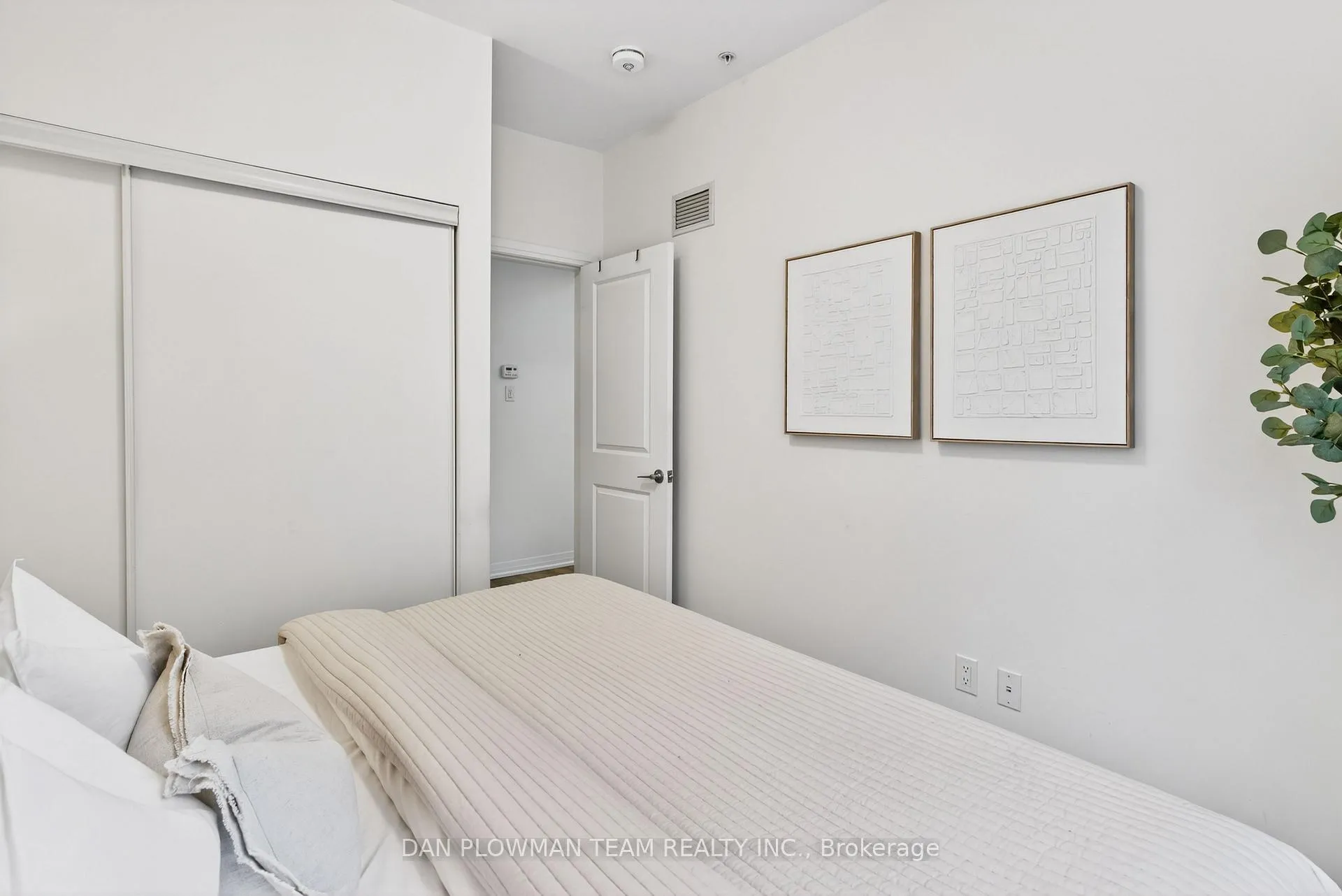 Photo 20 of Unit 1001, 2635 William Jackson Drive, Pickering, Duffin Heights — HOMEH