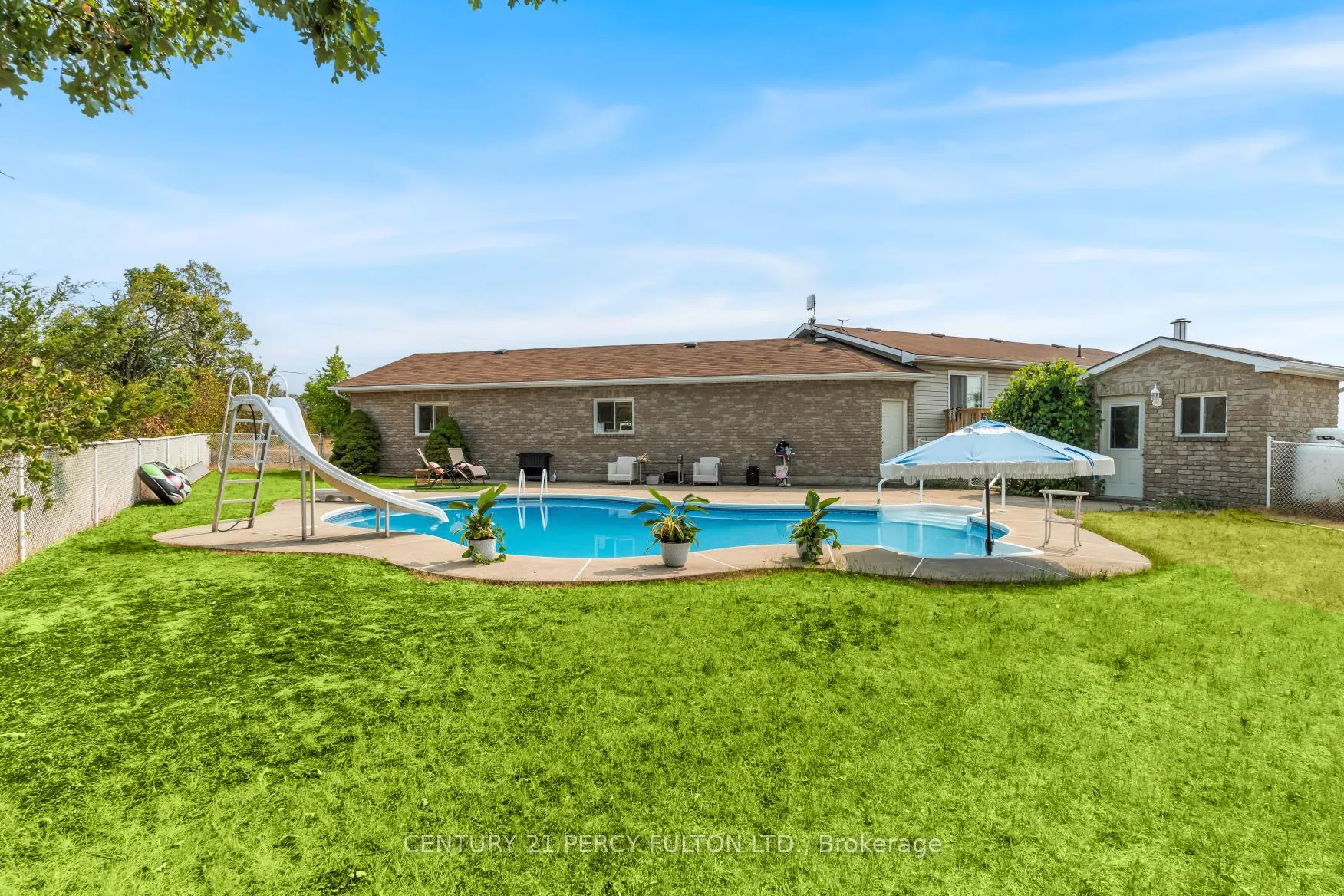 Photo 3 of 2121 Enright Road, Tyendinaga, Tyendinaga Township — HOMEH