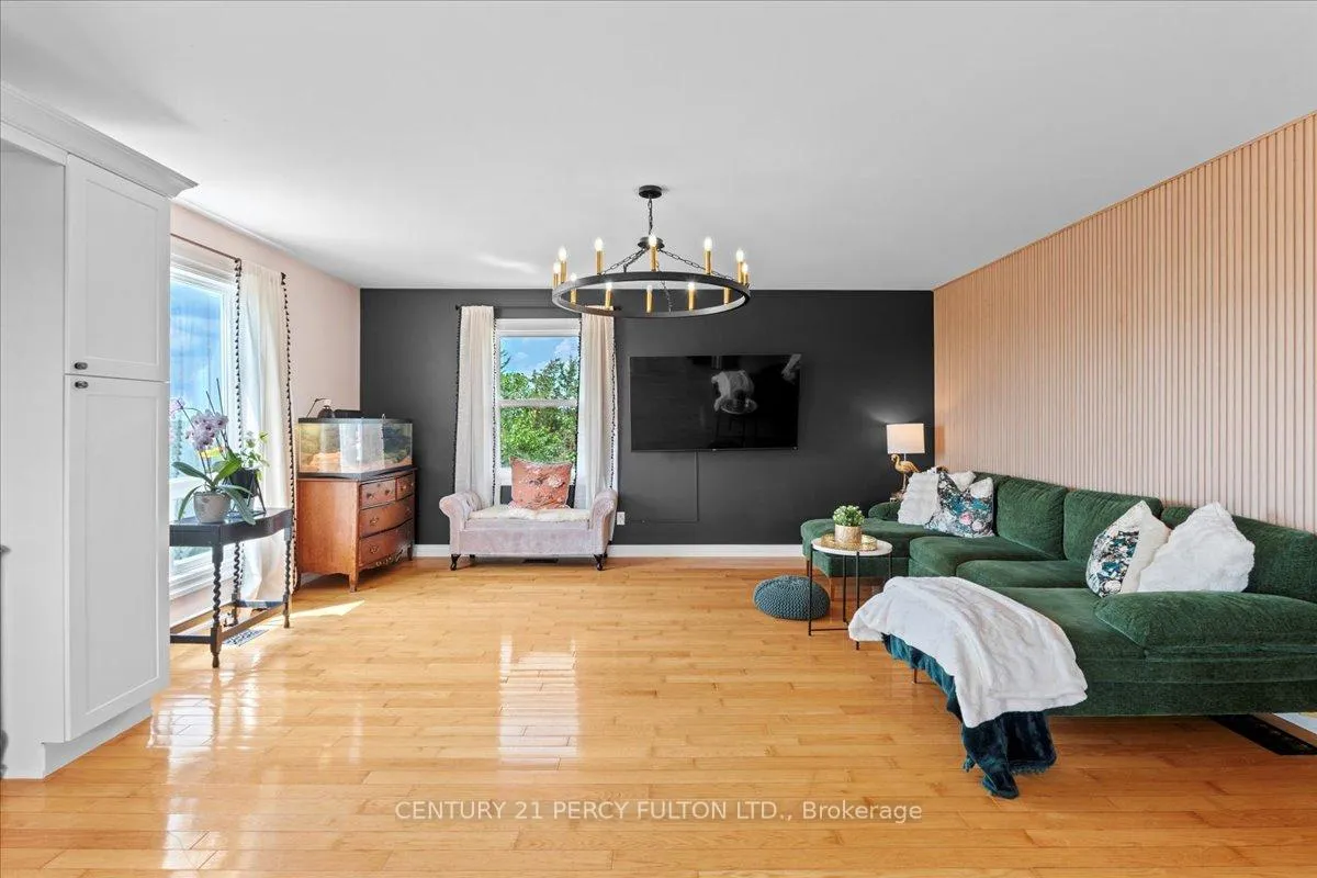 Photo 21 of 2121 Enright Road, Tyendinaga, Tyendinaga Township — HOMEH