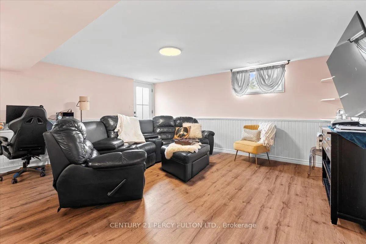 Photo 37 of 2121 Enright Road, Tyendinaga, Tyendinaga Township — HOMEH