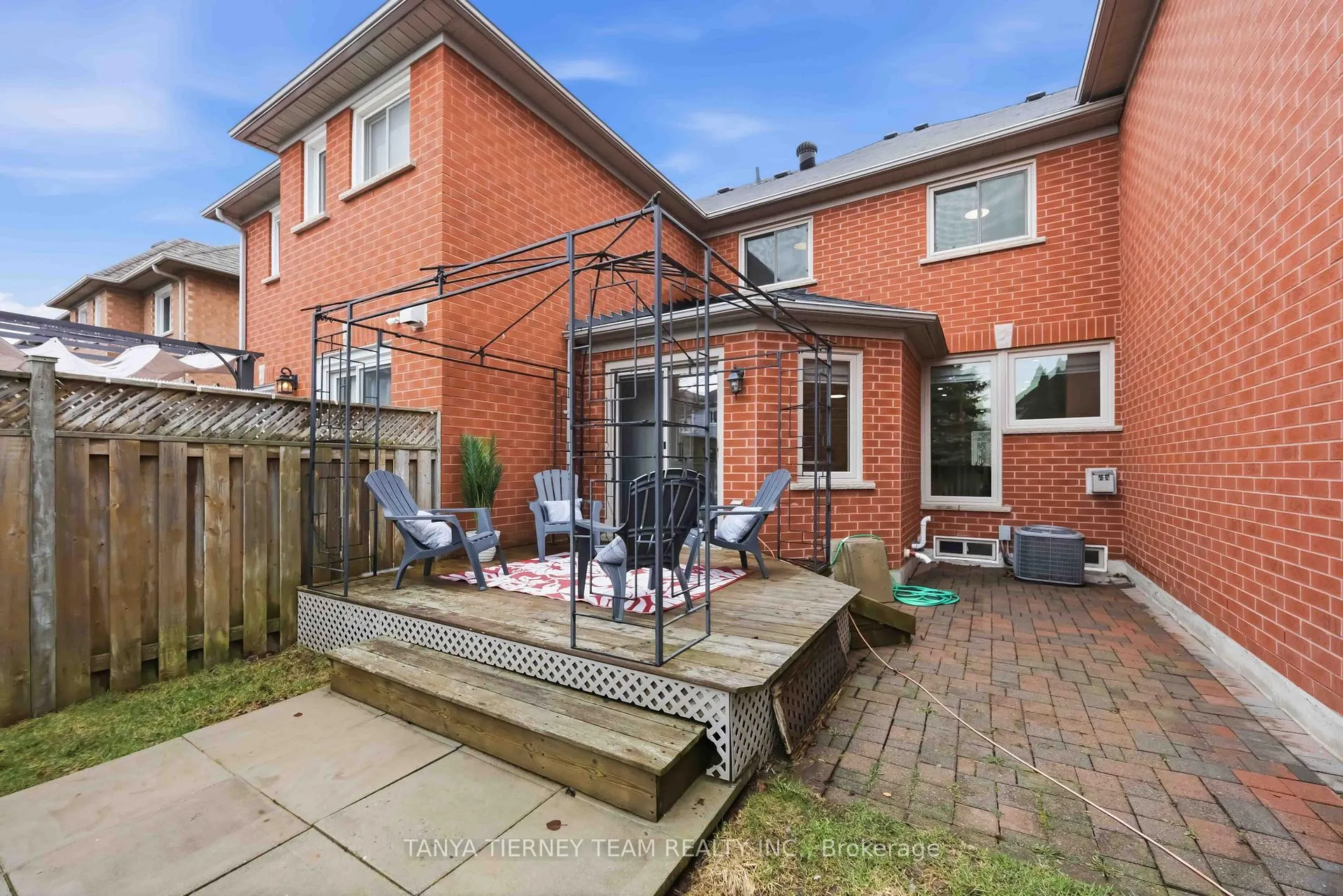 Photo 38 of 86 Zachary Place, Whitby, Brooklin — HOMEH