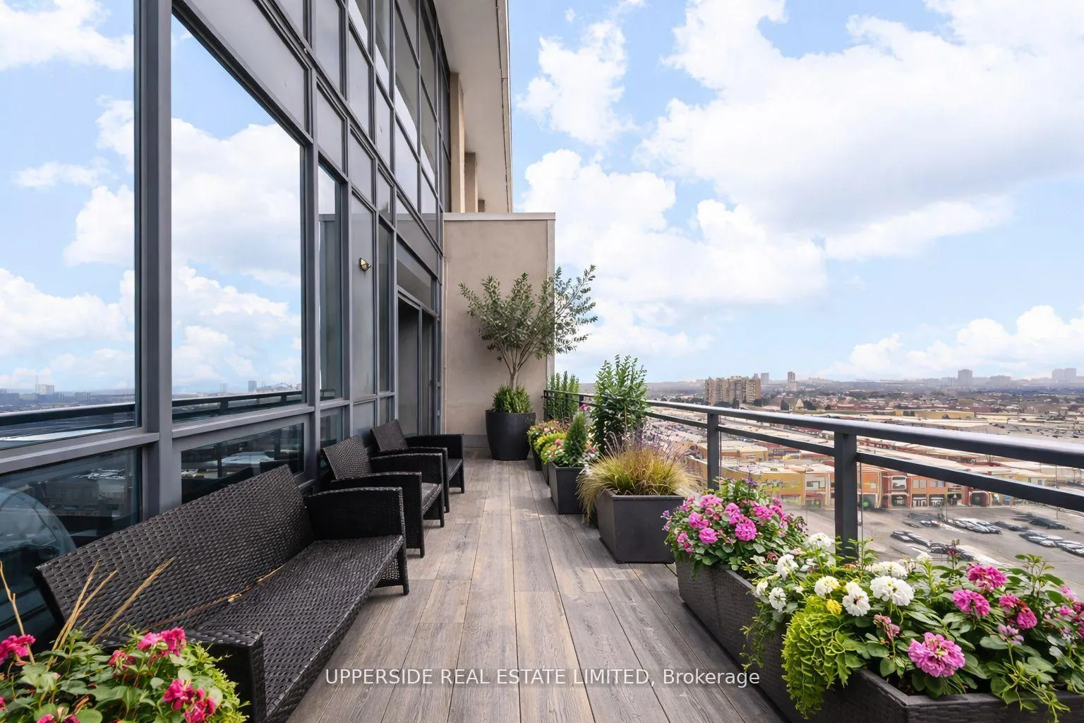 Photo 25 of Unit PH05, 85 North Park Rd, Vaughan, Beverley Glen — HOMEH