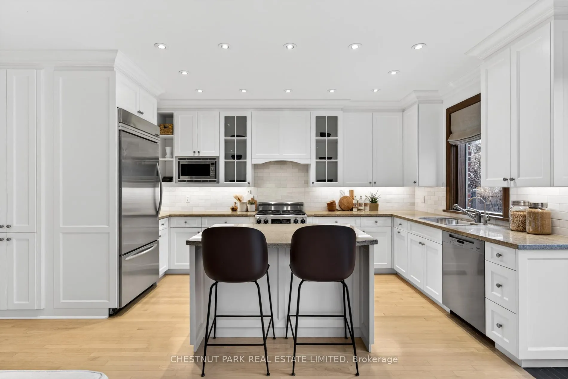 Photo 14 of 10 Harper Avenue, Toronto, Rosedale-Moore Park — HOMEH