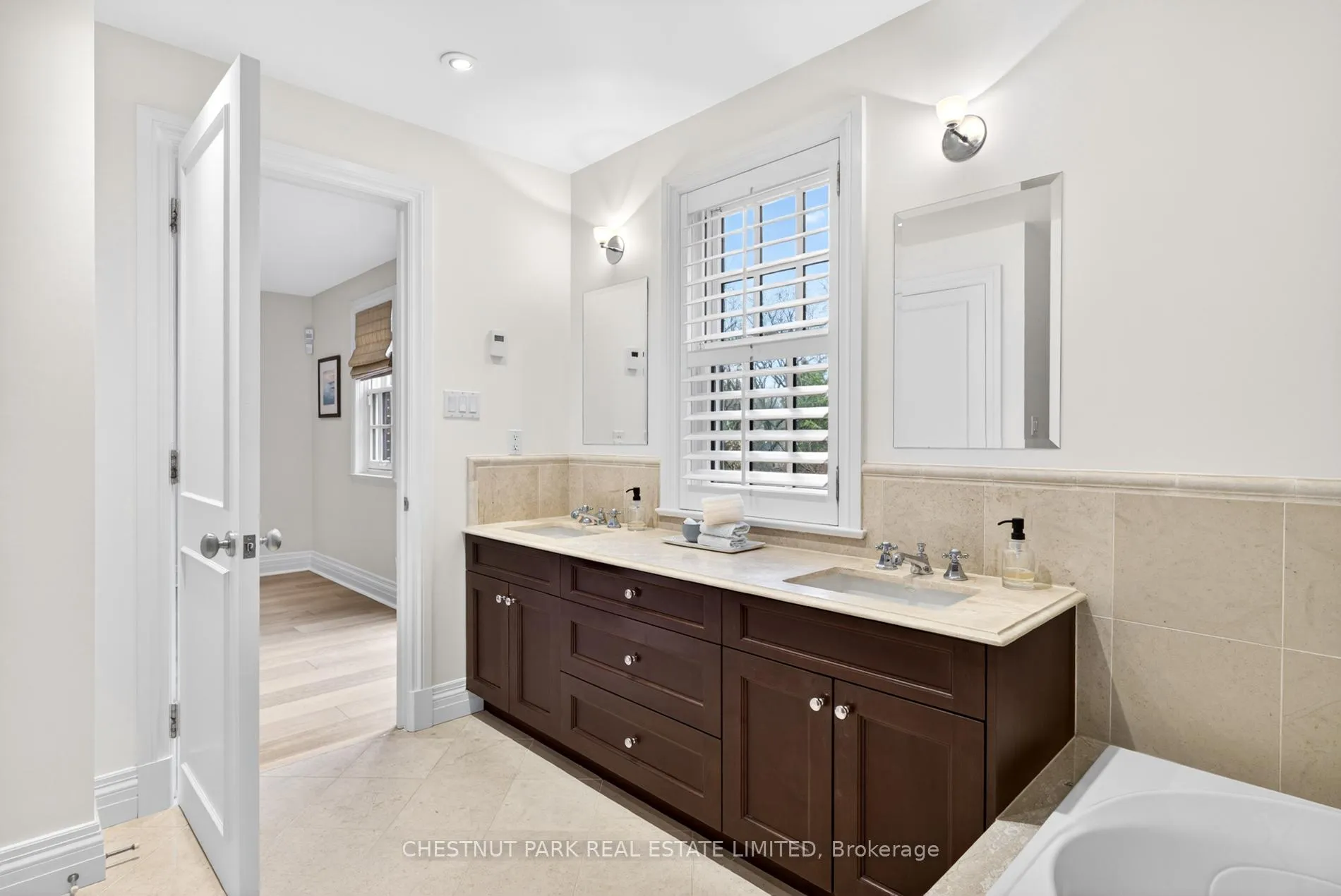 Photo 30 of 10 Harper Avenue, Toronto, Rosedale-Moore Park — HOMEH