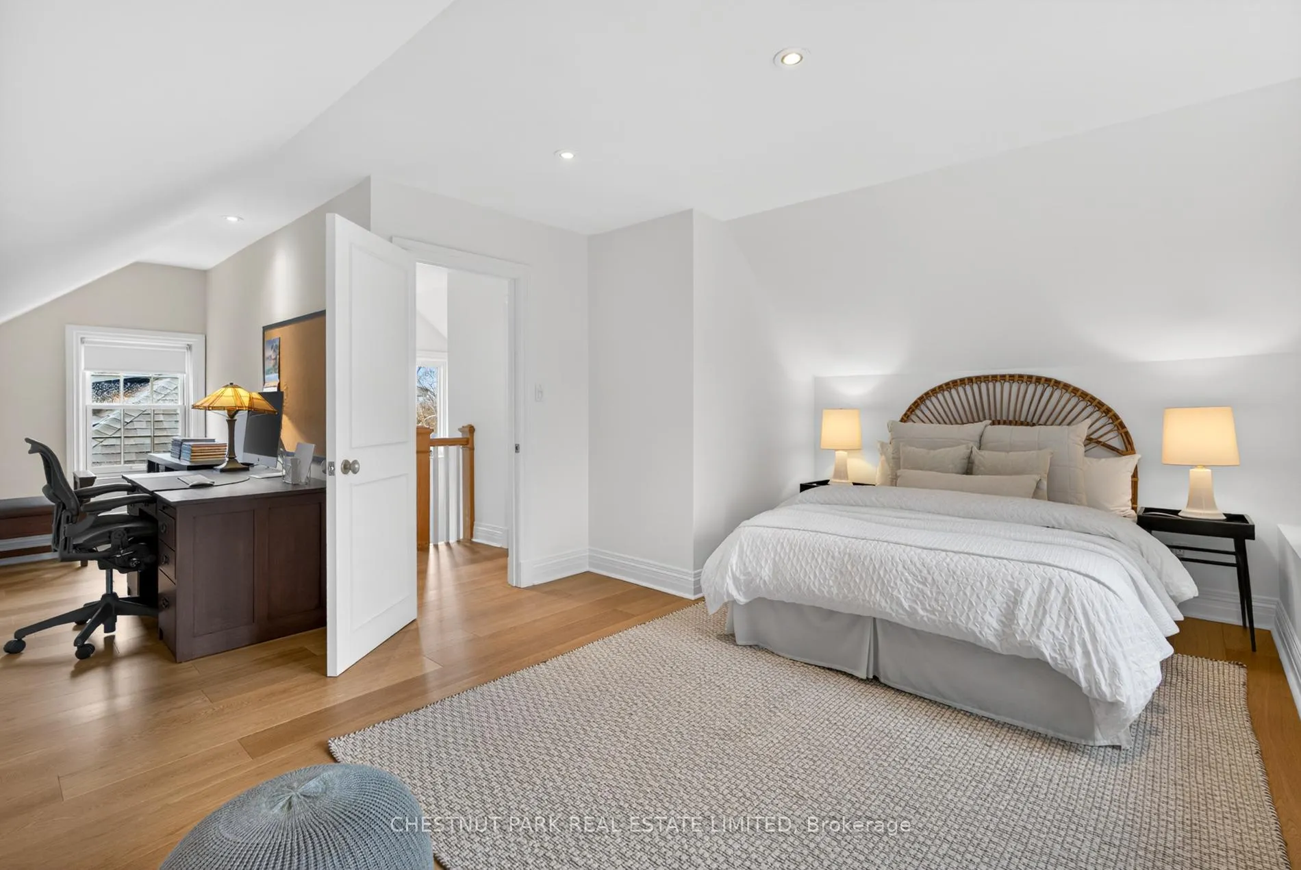 Photo 38 of 10 Harper Avenue, Toronto, Rosedale-Moore Park — HOMEH