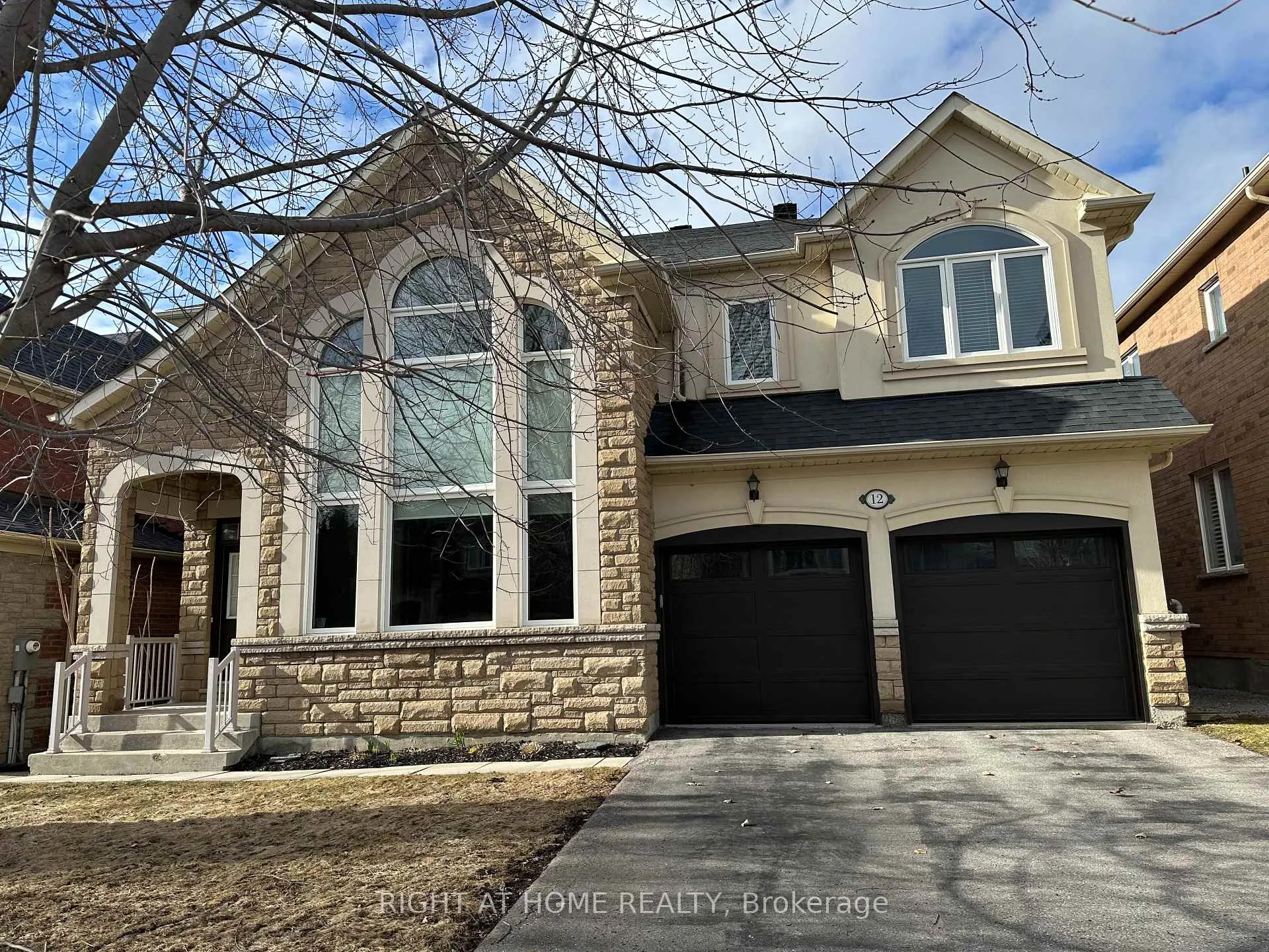 Photo 1 of 12 Ames Crescent, Aurora, Bayview Northeast — HOMEH