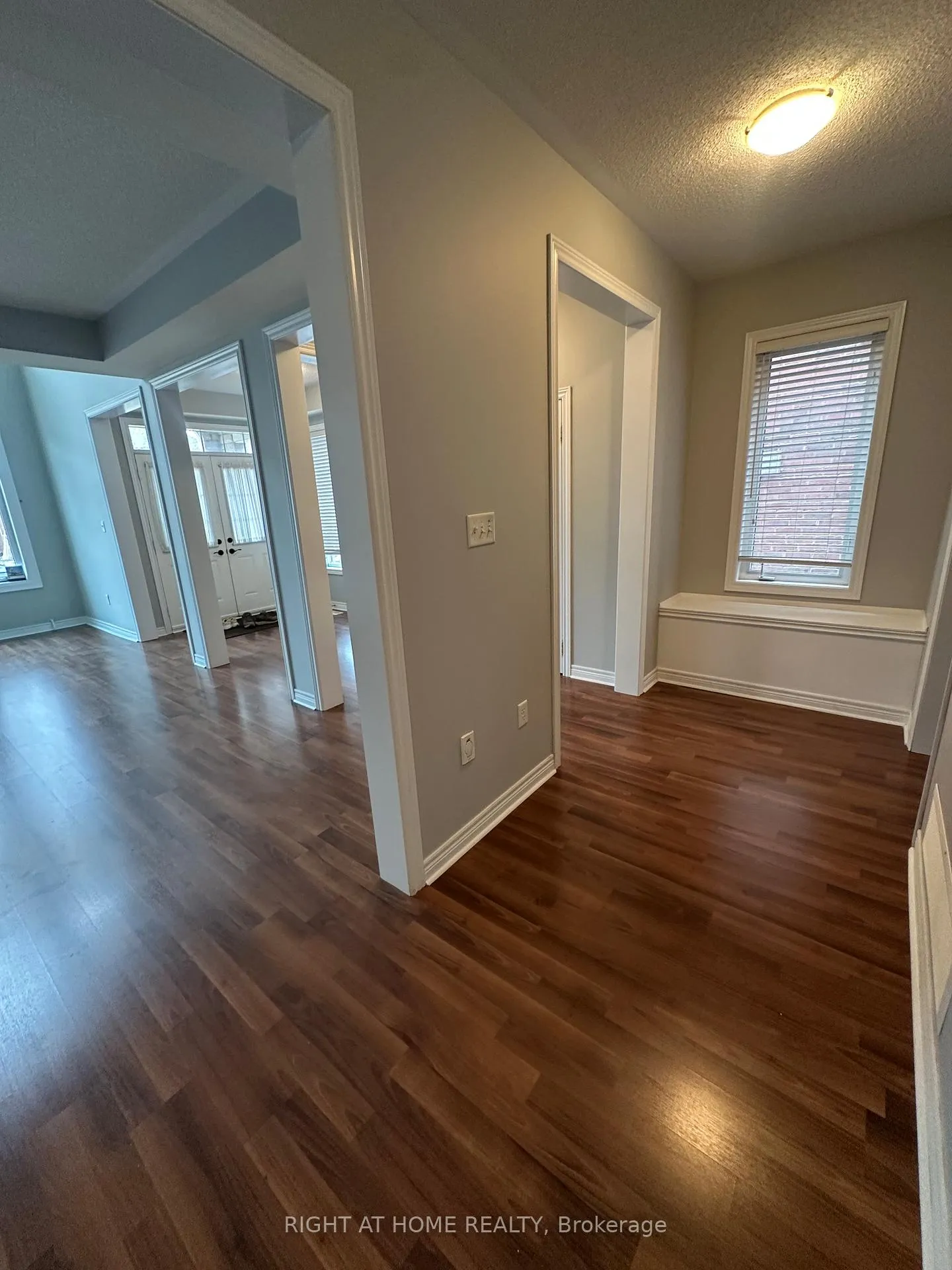 Photo 13 of 12 Ames Crescent, Aurora, Bayview Northeast — HOMEH