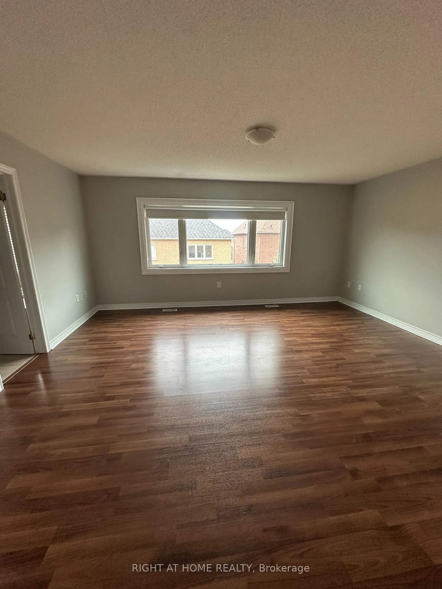 Photo 20 of 12 Ames Crescent, Aurora, Bayview Northeast — HOMEH