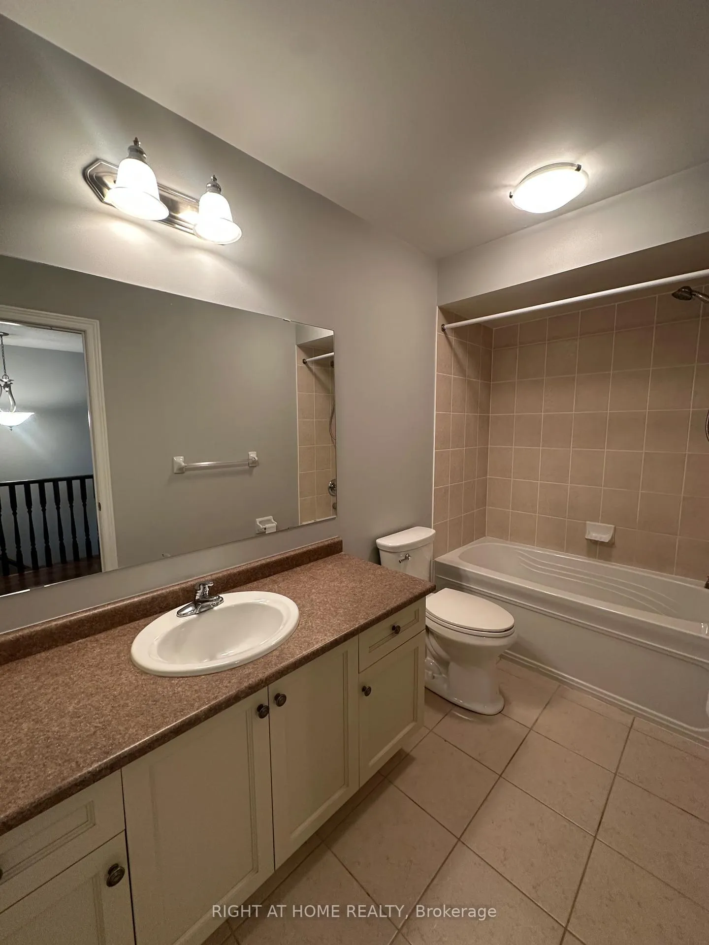 Photo 28 of 12 Ames Crescent, Aurora, Bayview Northeast — HOMEH